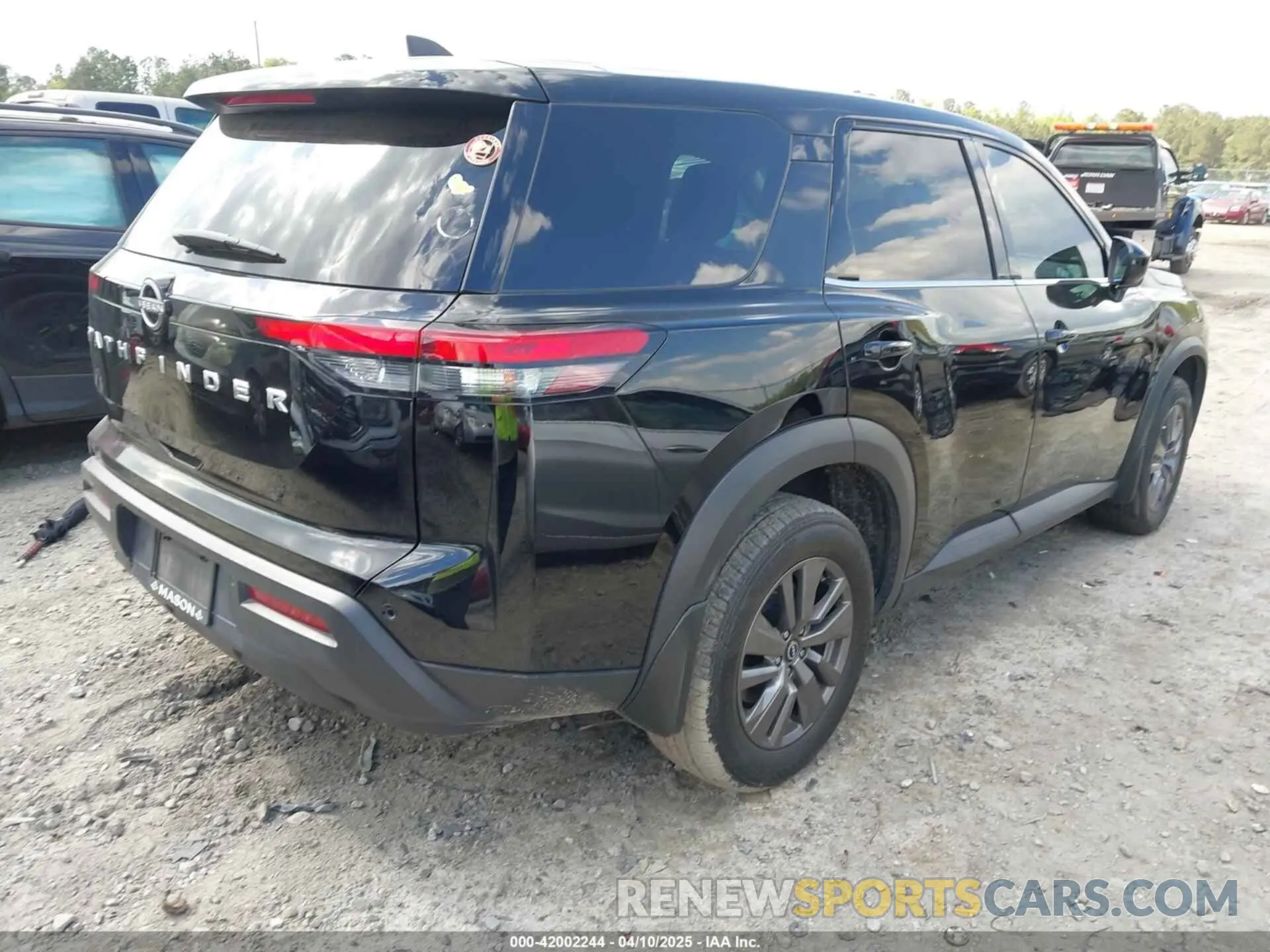4 Photograph of a damaged car 5N1DR3AA6PC265865 NISSAN PATHFINDER 2023