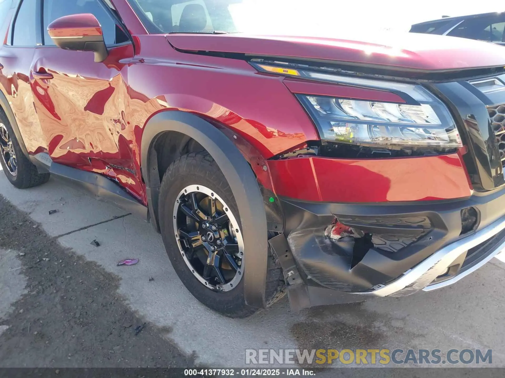 18 Photograph of a damaged car 5N1DR3BD1PC263949 NISSAN PATHFINDER 2023