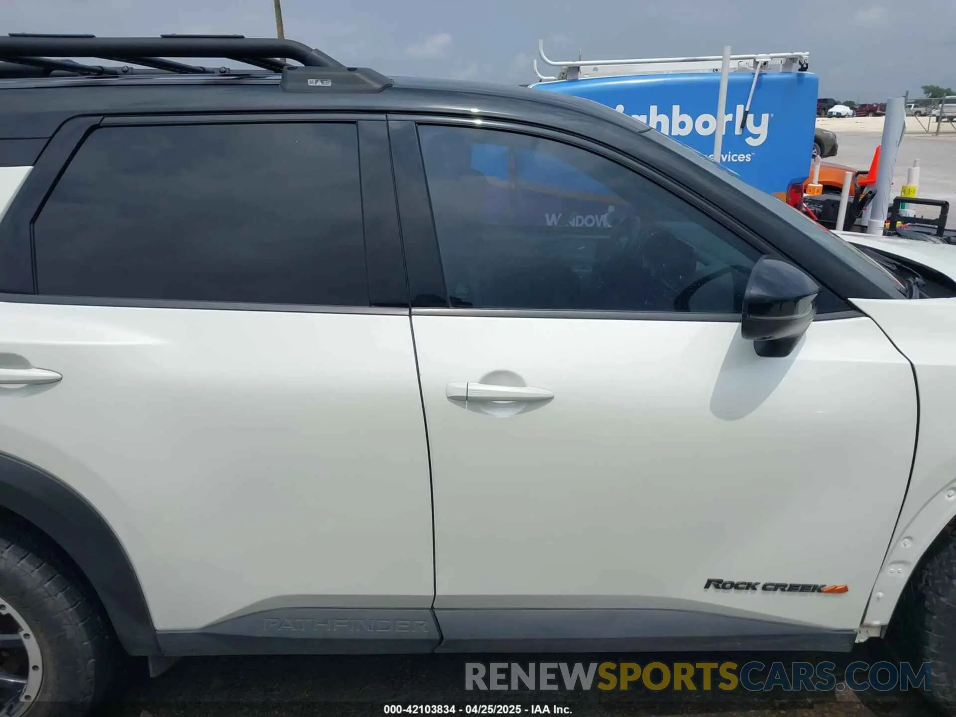 14 Photograph of a damaged car 5N1DR3BD3PC230595 NISSAN PATHFINDER 2023