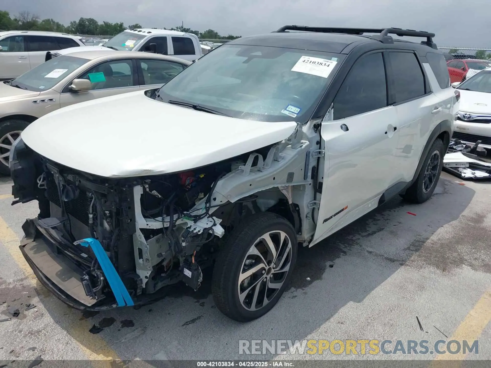 2 Photograph of a damaged car 5N1DR3BD3PC230595 NISSAN PATHFINDER 2023