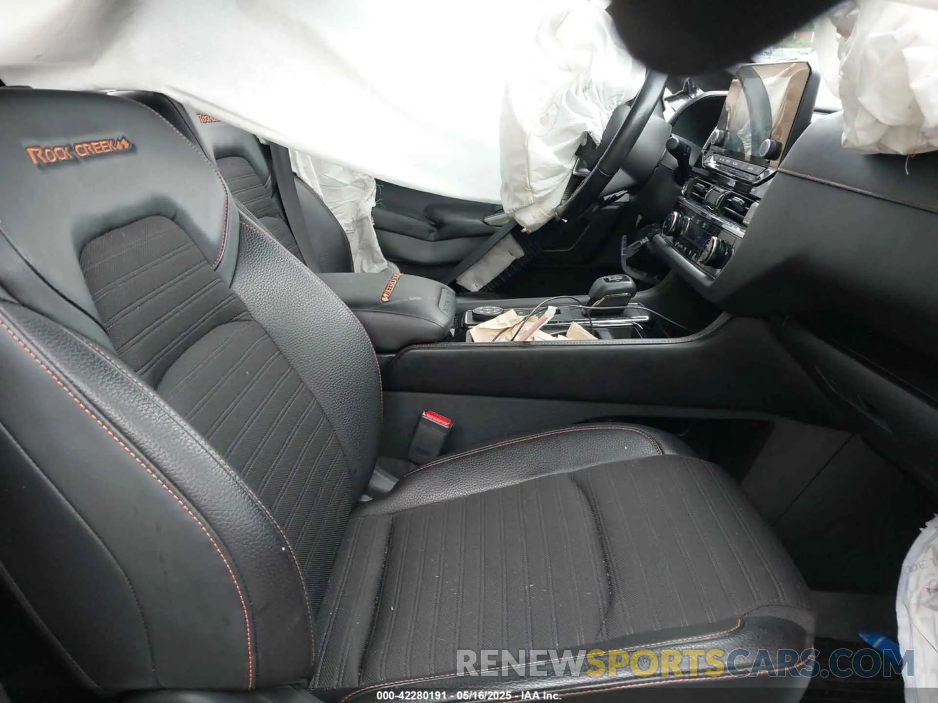 5 Photograph of a damaged car 5N1DR3BD4PC201560 NISSAN PATHFINDER 2023
