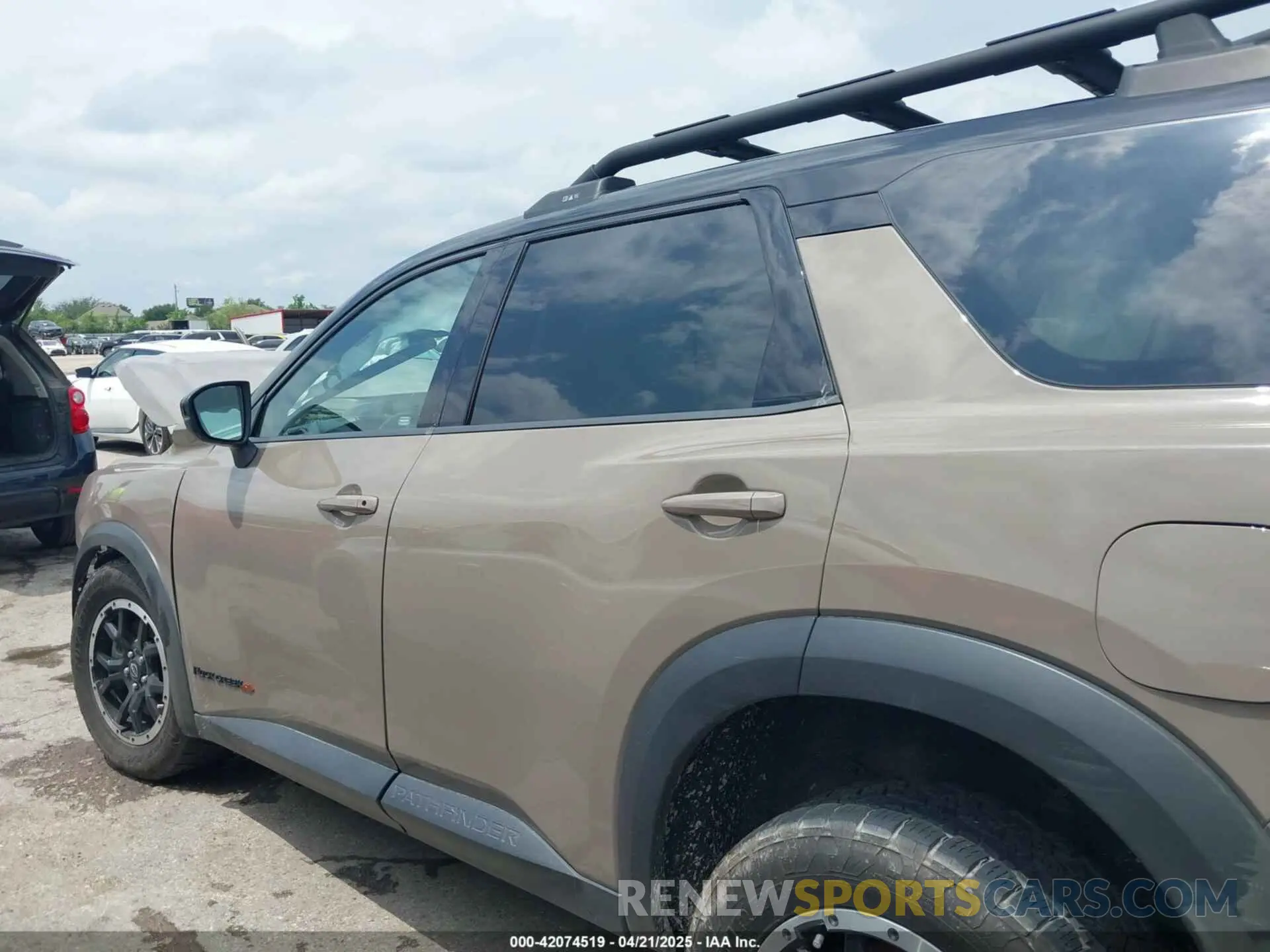 13 Photograph of a damaged car 5N1DR3BD9PC228981 NISSAN PATHFINDER 2023