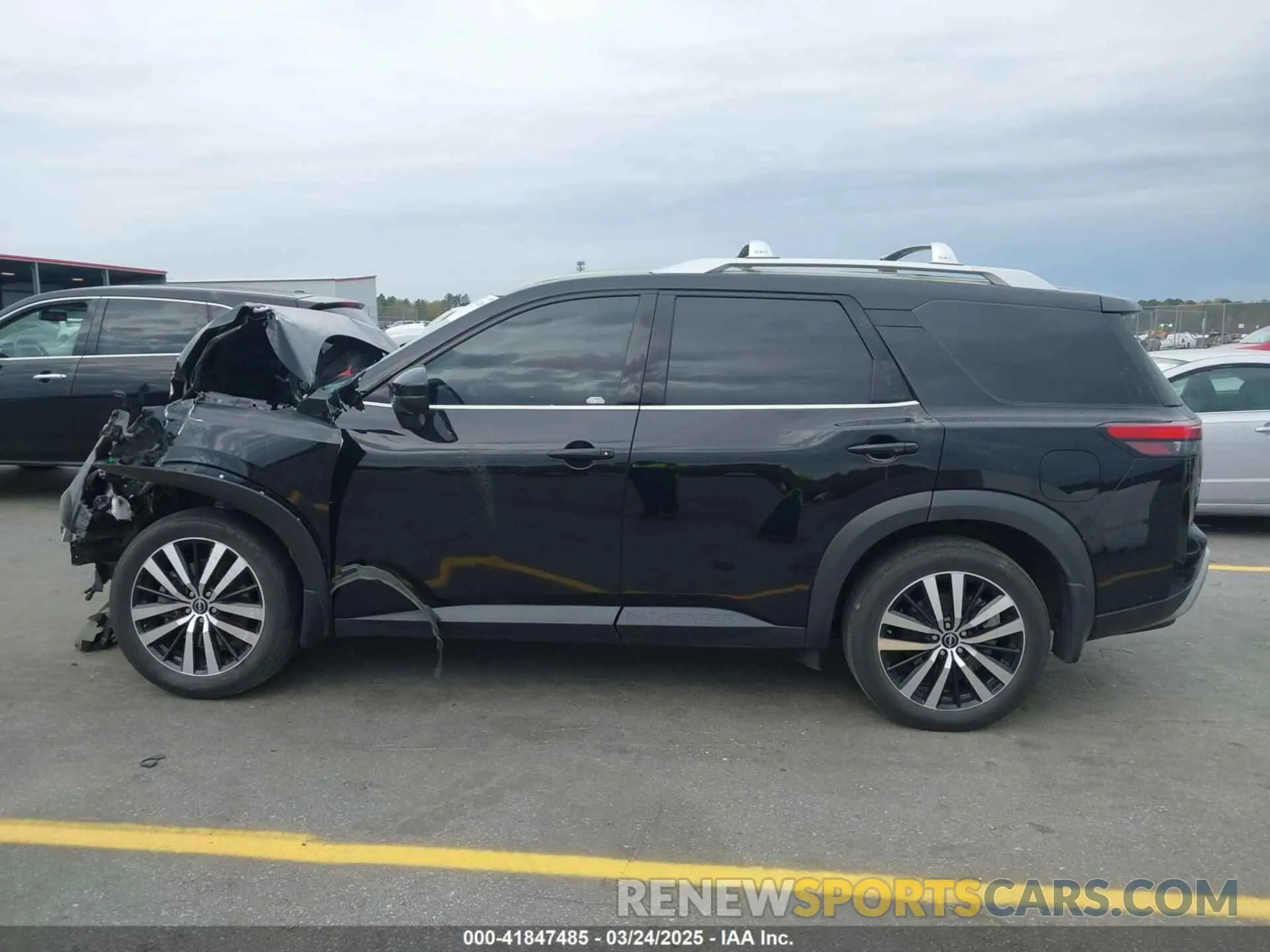 15 Photograph of a damaged car 5N1DR3CB2PC262712 NISSAN PATHFINDER 2023