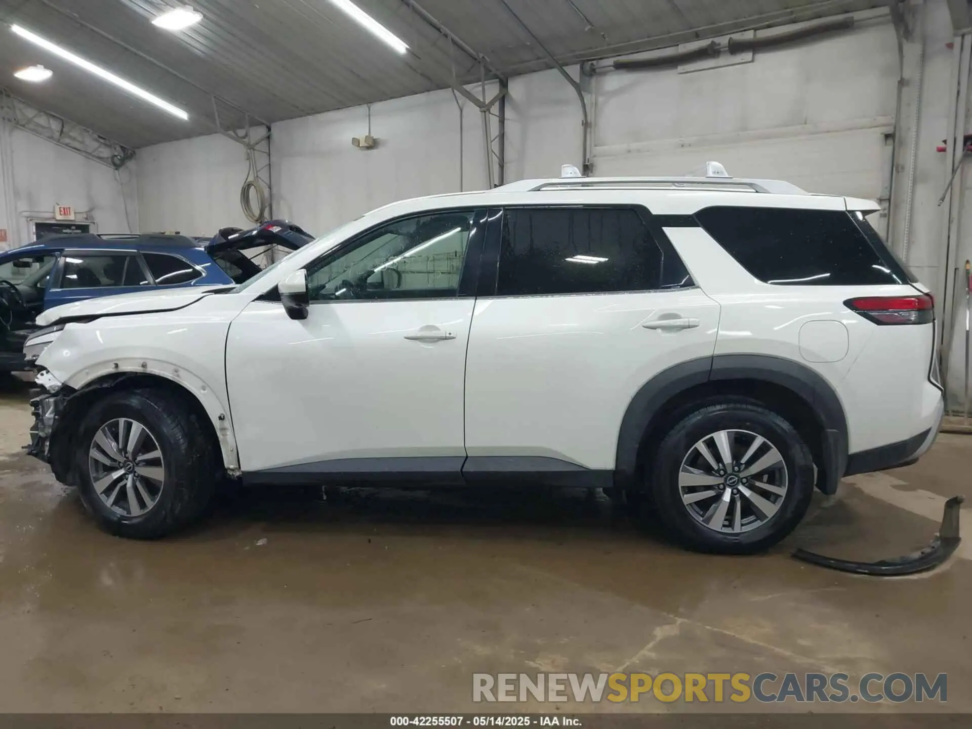 14 Photograph of a damaged car 5N1DR3CC2PC231114 NISSAN PATHFINDER 2023