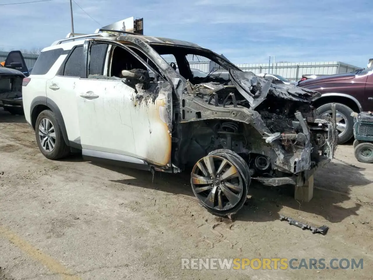4 Photograph of a damaged car 5N1DR3CC8PC209456 NISSAN PATHFINDER 2023