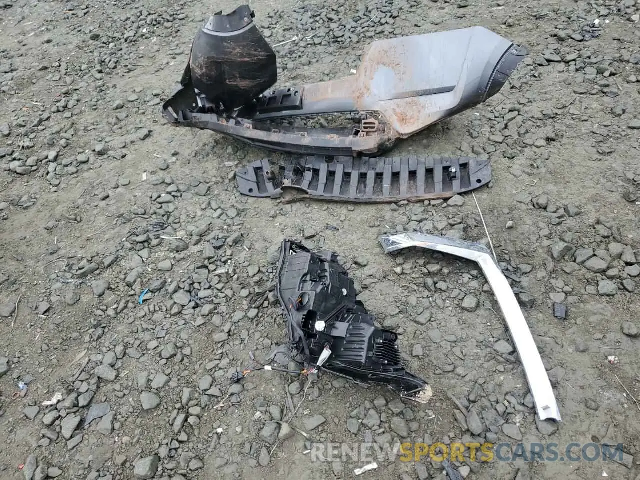 15 Photograph of a damaged car 5N1DR3AC7RC308629 NISSAN PATHFINDER 2024
