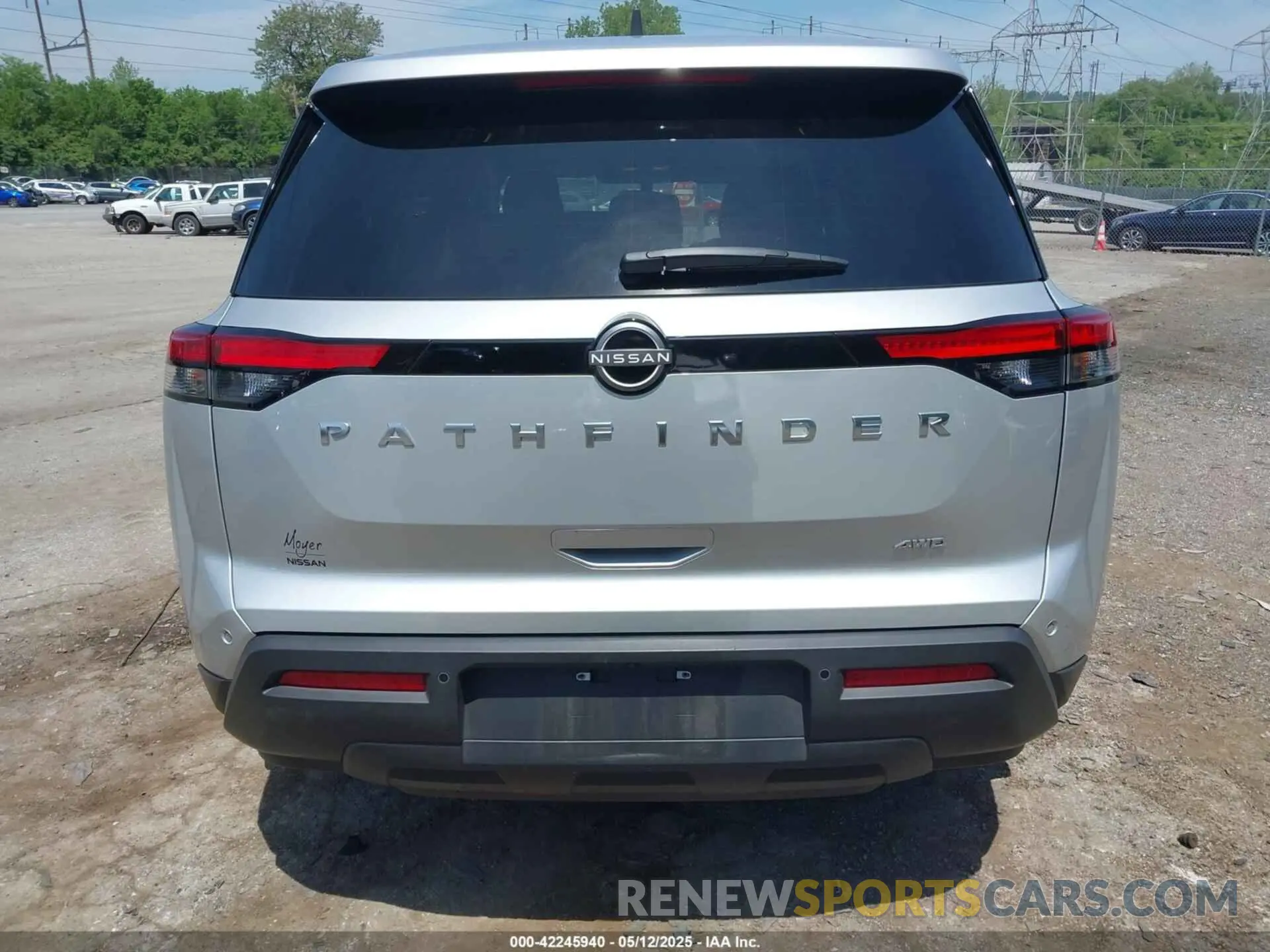 17 Photograph of a damaged car 5N1DR3ACXRC251780 NISSAN PATHFINDER 2024