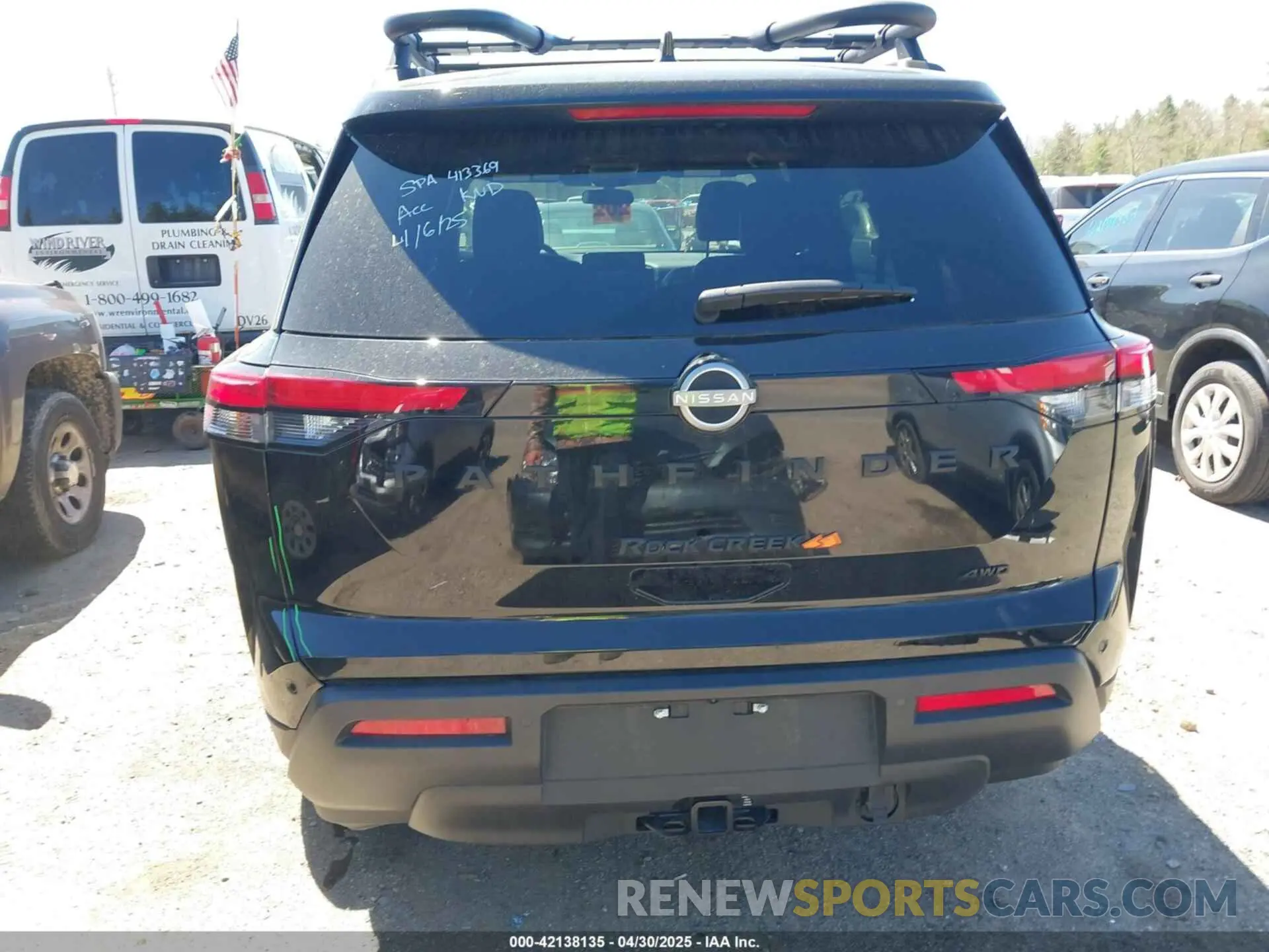 17 Photograph of a damaged car 5N1DR3BD6RC306832 NISSAN PATHFINDER 2024