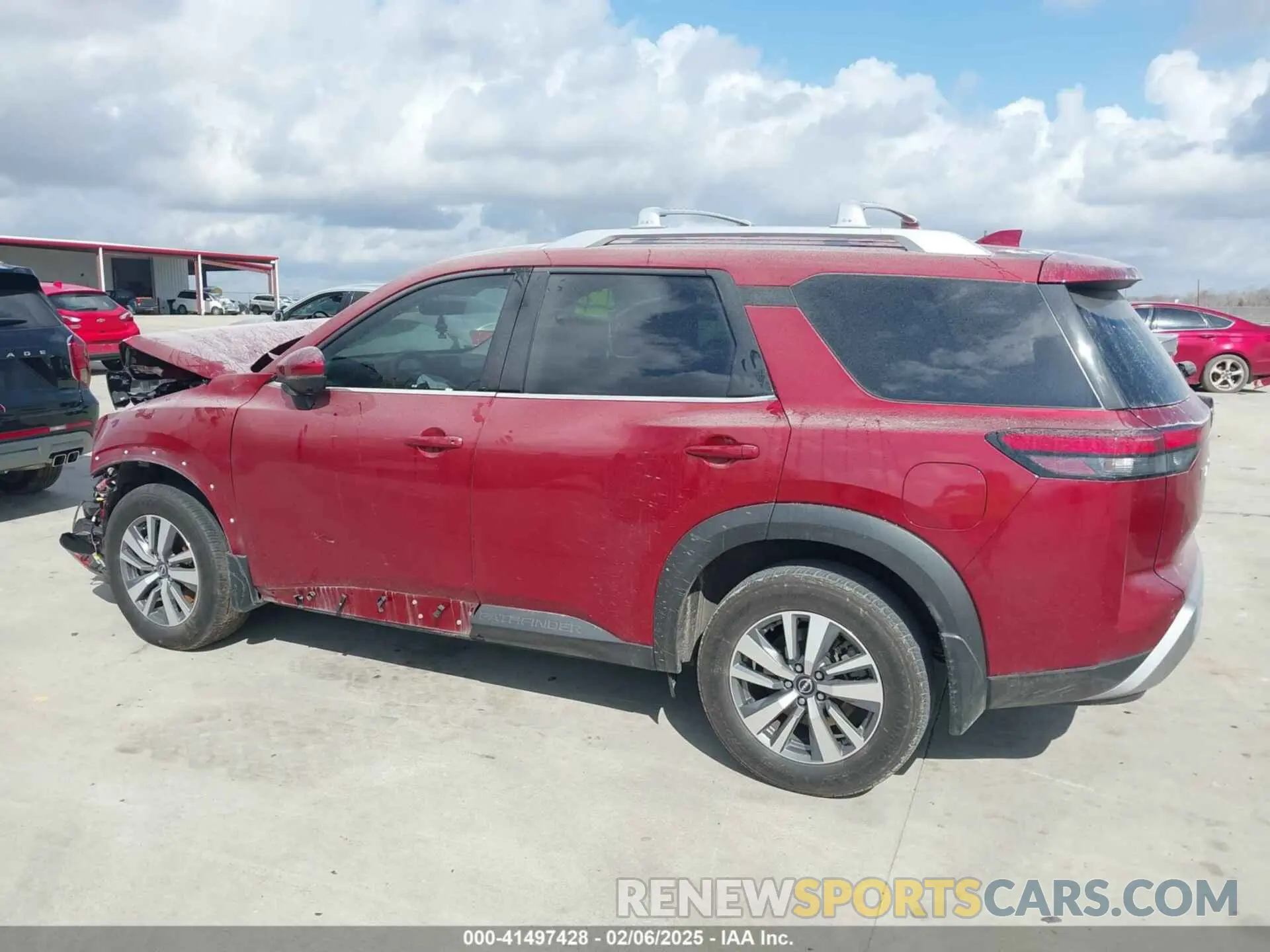 13 Photograph of a damaged car 5N1DR3CAXRC205300 NISSAN PATHFINDER 2024