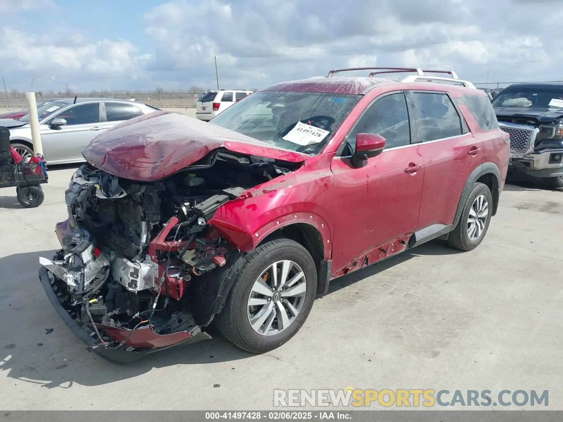 2 Photograph of a damaged car 5N1DR3CAXRC205300 NISSAN PATHFINDER 2024
