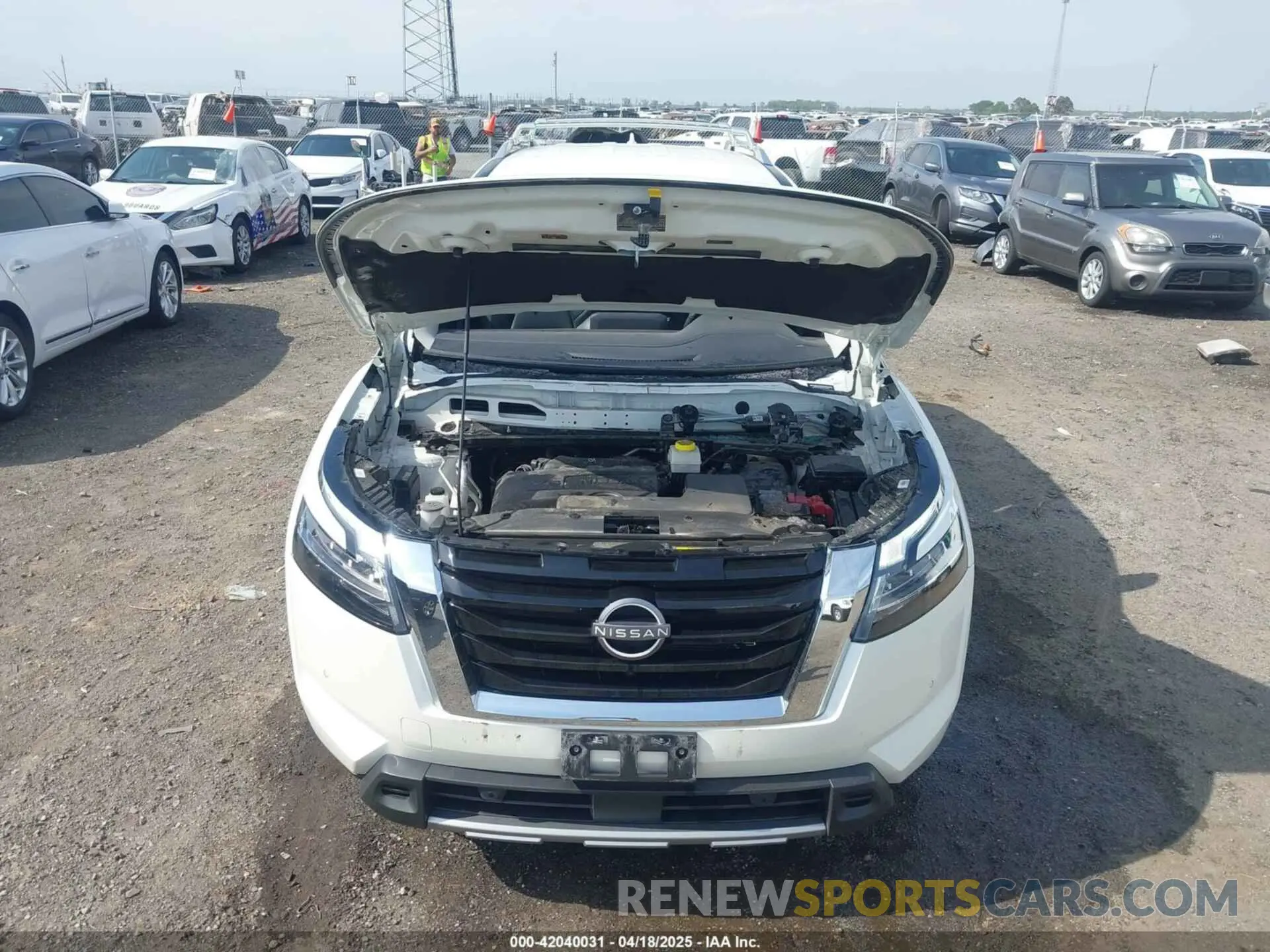 10 Photograph of a damaged car 5N1DR3CC0RC232524 NISSAN PATHFINDER 2024