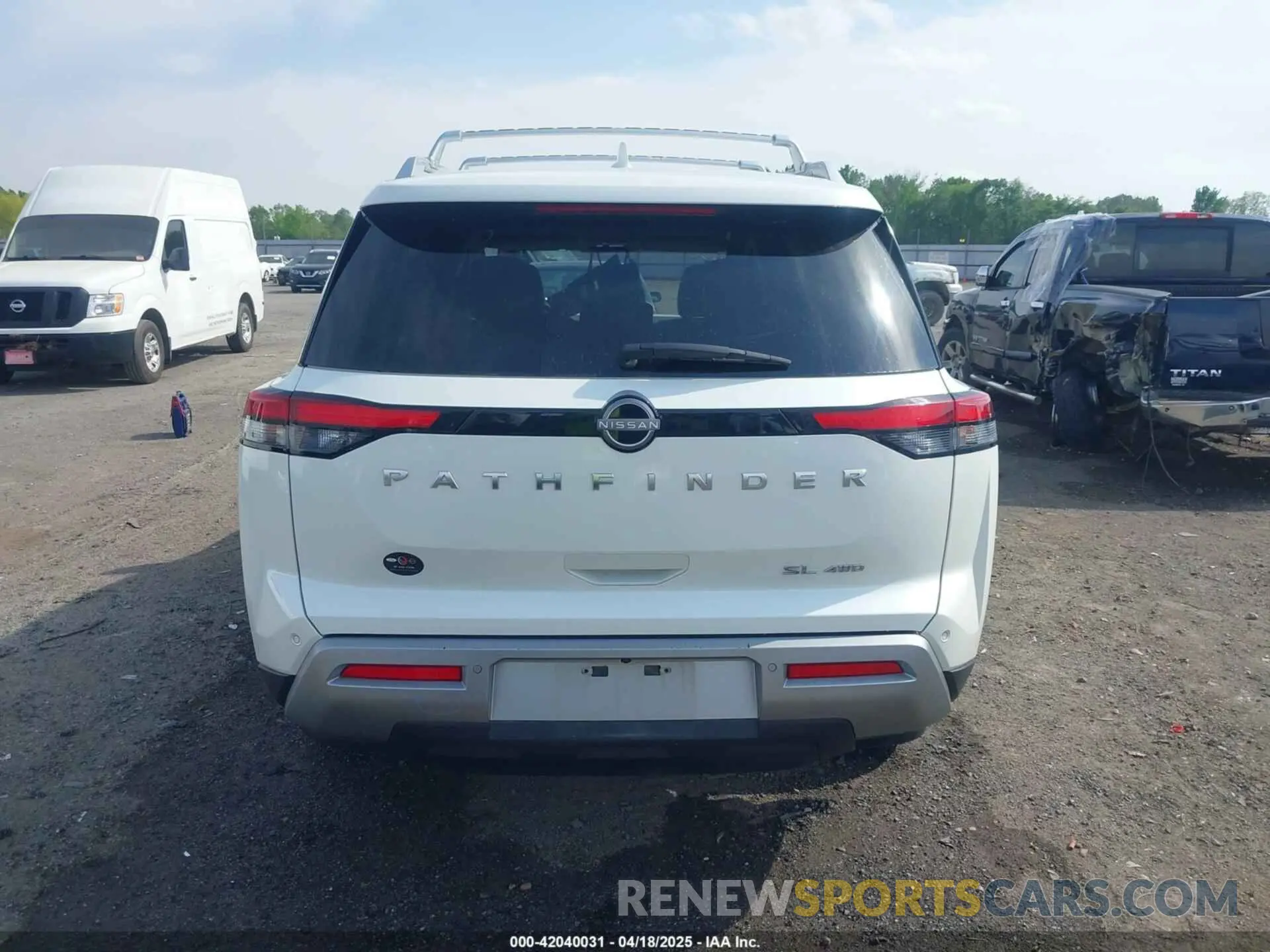 16 Photograph of a damaged car 5N1DR3CC0RC232524 NISSAN PATHFINDER 2024