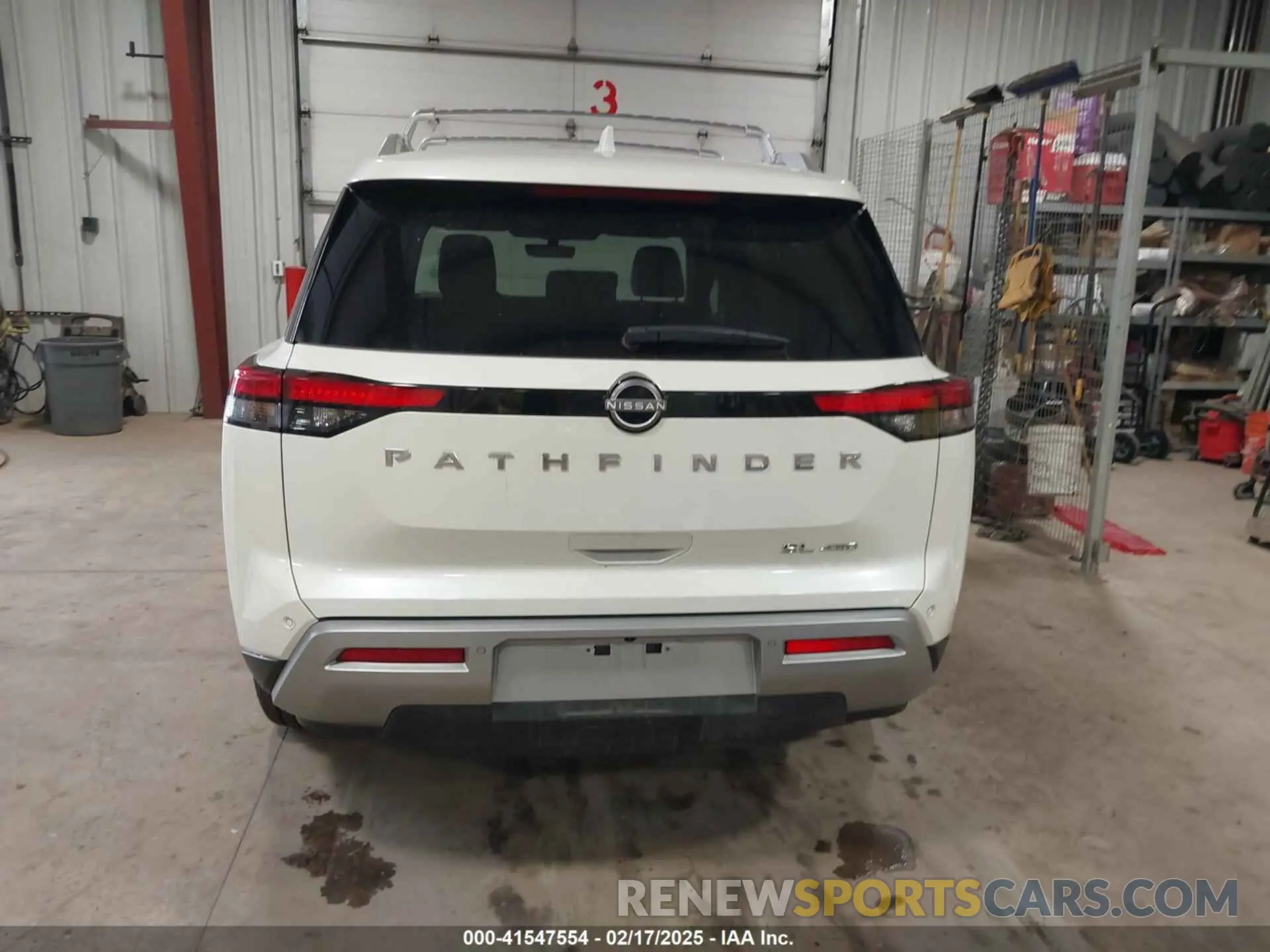 17 Photograph of a damaged car 5N1DR3CC4RC227181 NISSAN PATHFINDER 2024