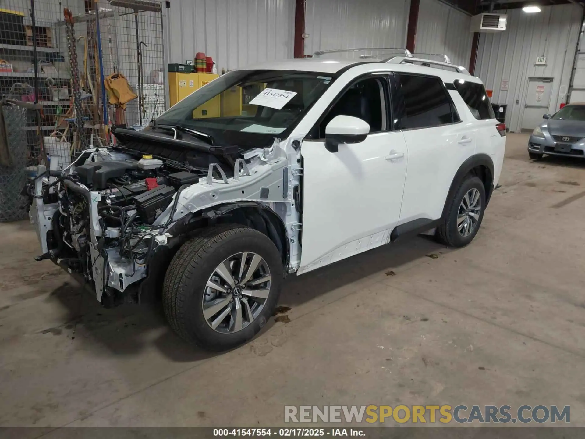 2 Photograph of a damaged car 5N1DR3CC4RC227181 NISSAN PATHFINDER 2024