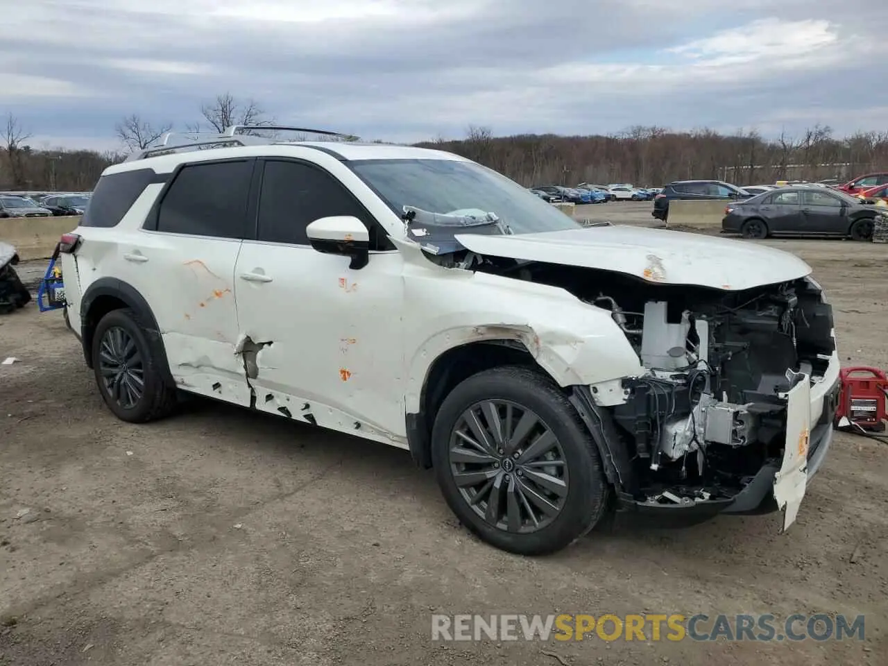 4 Photograph of a damaged car 5N1DR3CD0RC273762 NISSAN PATHFINDER 2024