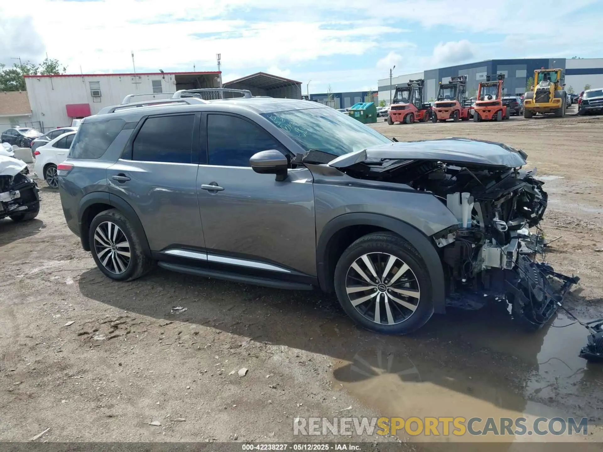 12 Photograph of a damaged car 5N1DR3DG6RC300424 NISSAN PATHFINDER 2024