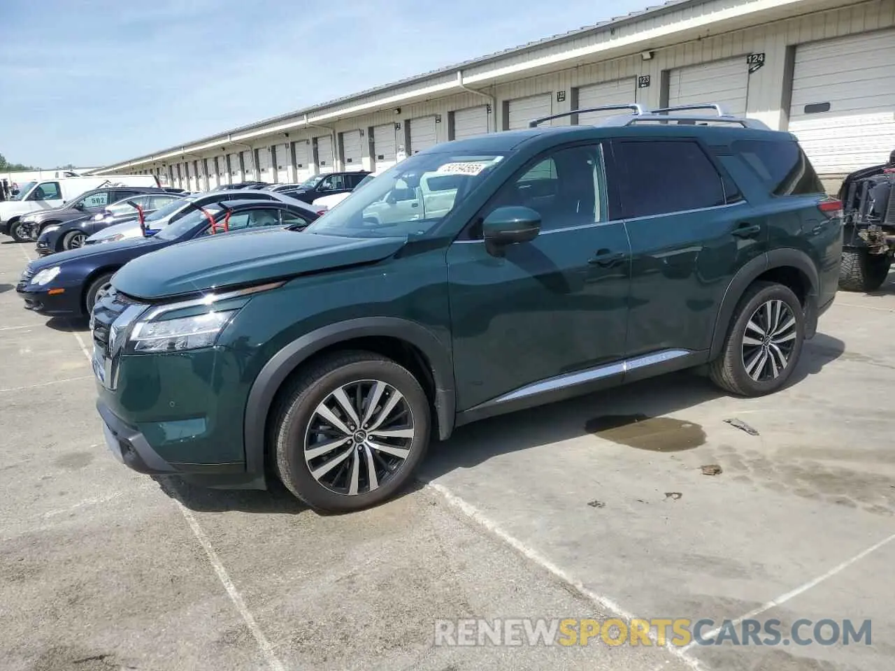 1 Photograph of a damaged car 5N1DR3DJ2RC302683 NISSAN PATHFINDER 2024