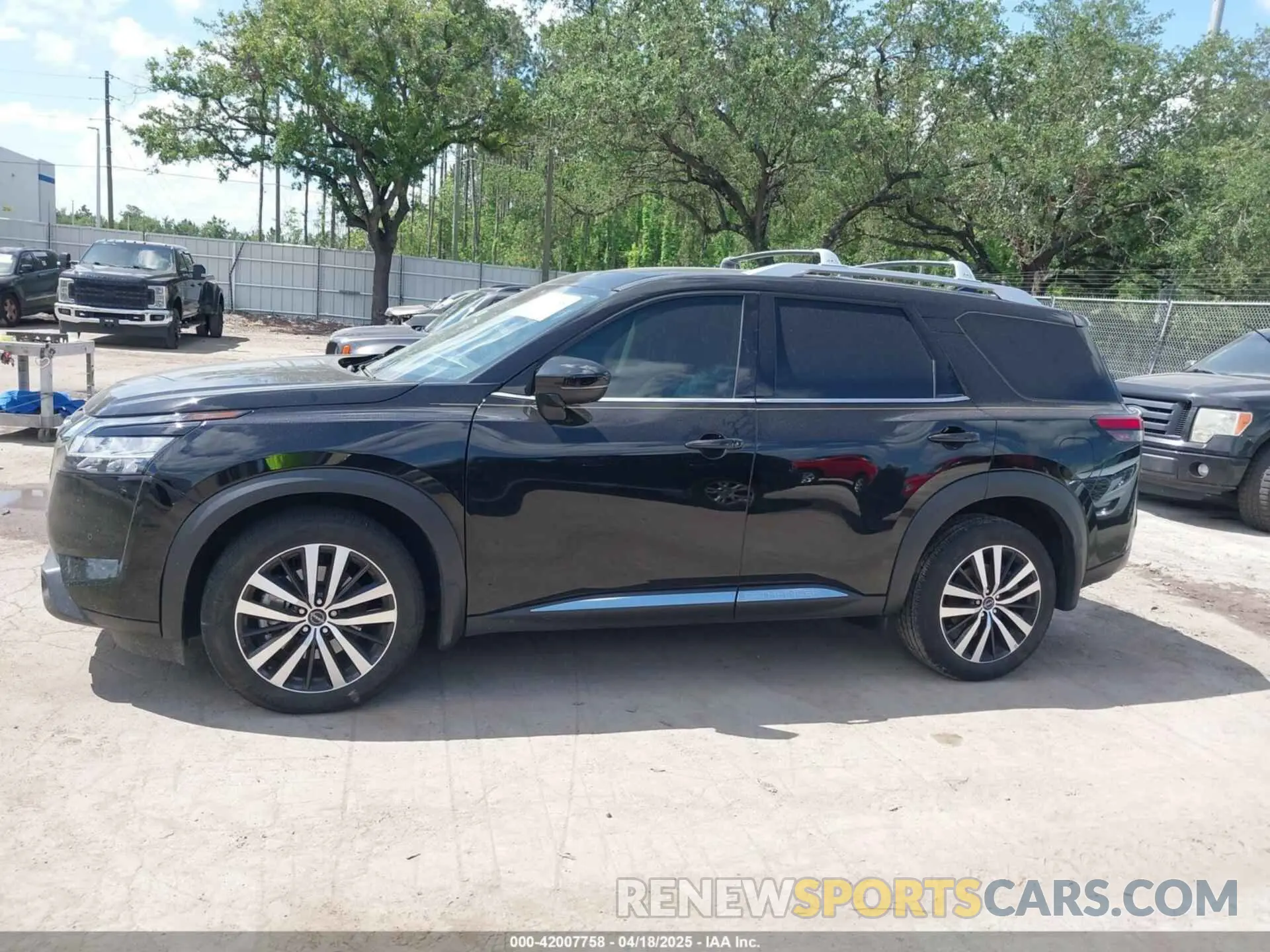 14 Фотография поврежденного автомобиля 5N1DR3DJ6RC243508 NISSAN PATHFINDER 2024