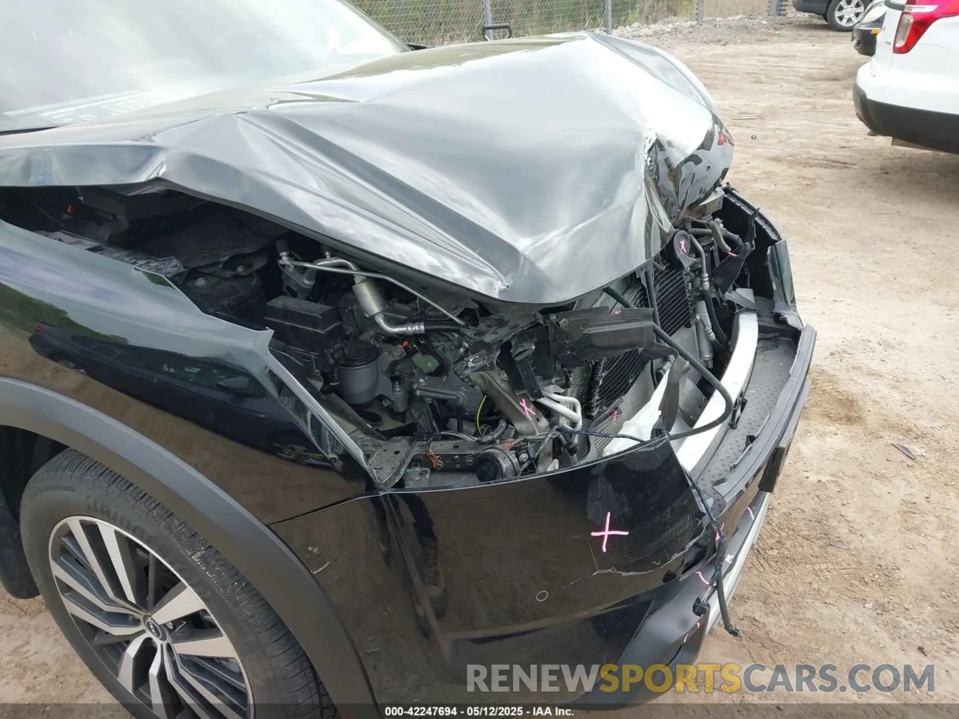 18 Photograph of a damaged car 5N1DR3DKXRC257288 NISSAN PATHFINDER 2024