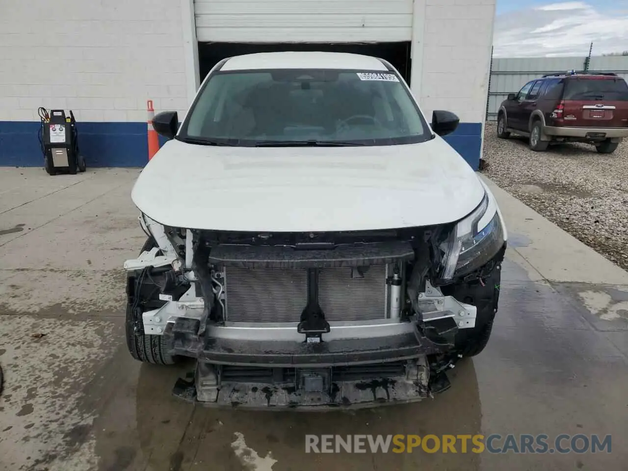 5 Photograph of a damaged car 5N1DR3AC8SC224664 NISSAN PATHFINDER 2025