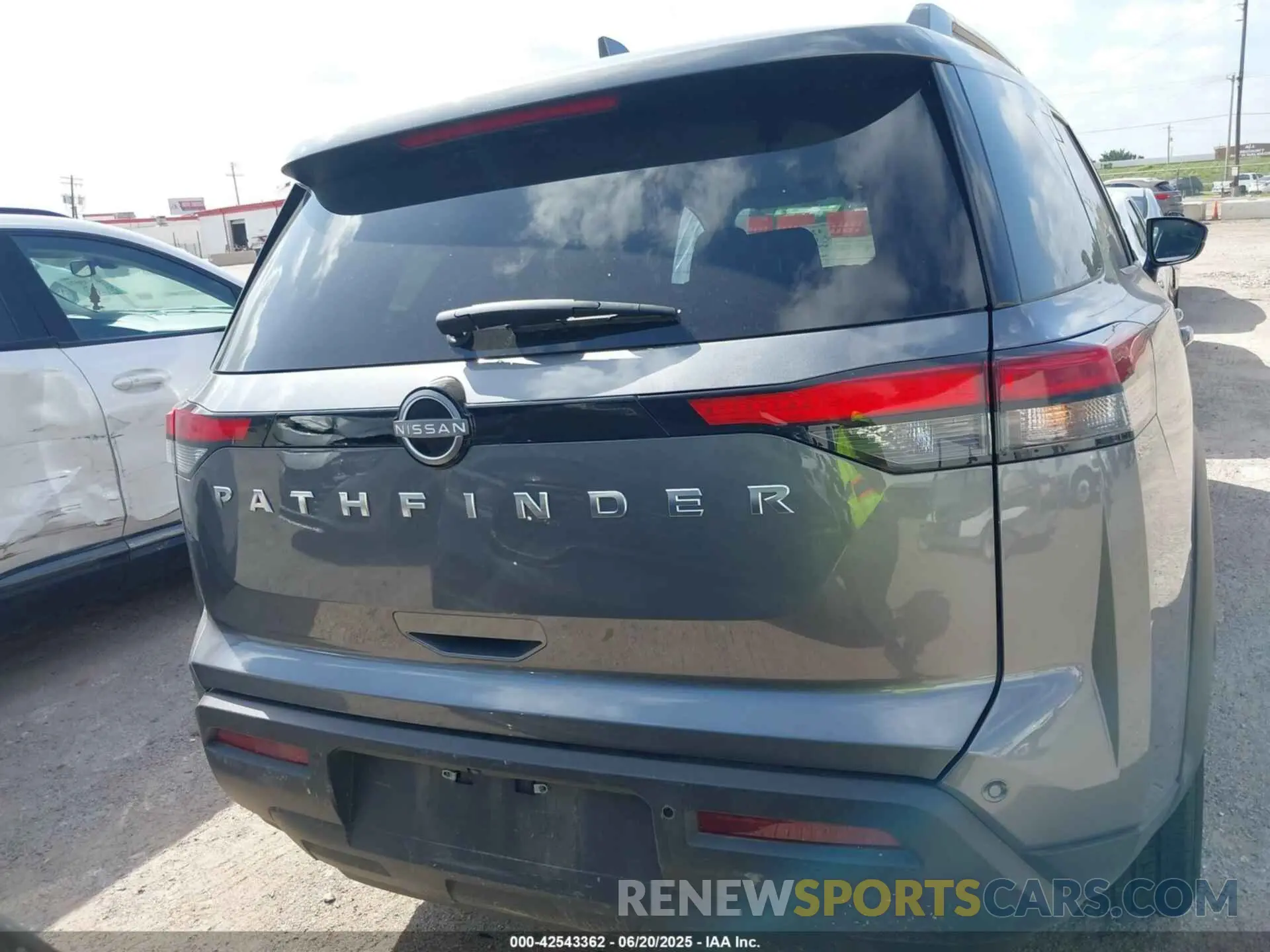 15 Photograph of a damaged car 5N1DR3BA4SC211228 NISSAN PATHFINDER 2025