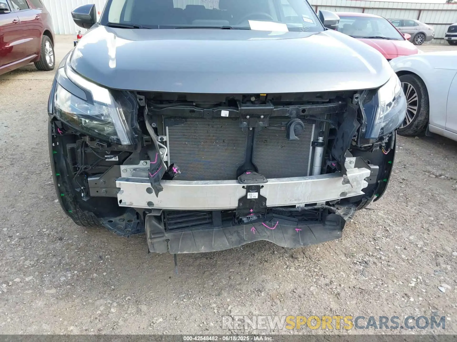 18 Photograph of a damaged car 5N1DR3BA4SC211987 NISSAN PATHFINDER 2025