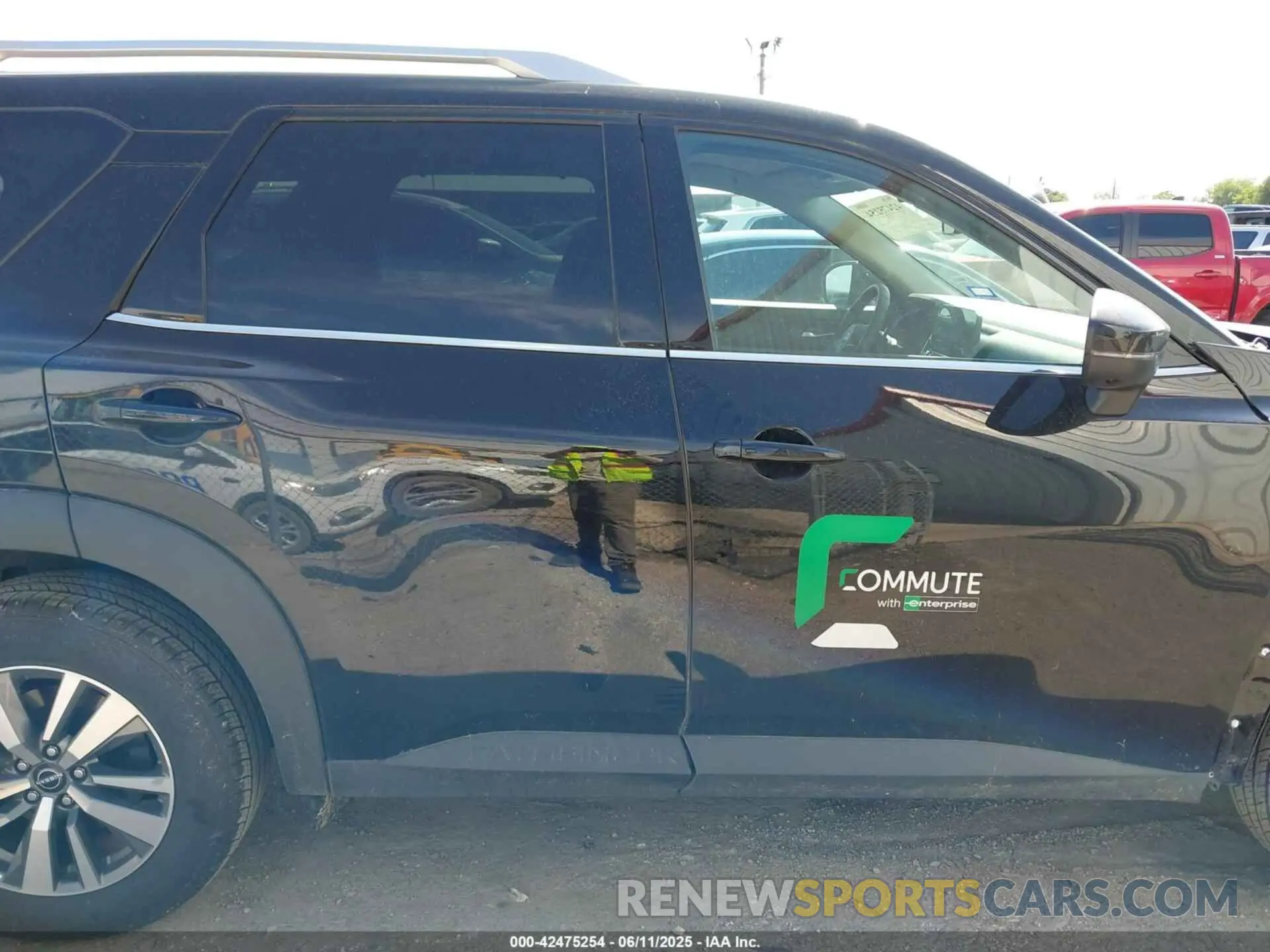 12 Photograph of a damaged car 5N1DR3CAXSC235208 NISSAN PATHFINDER 2025
