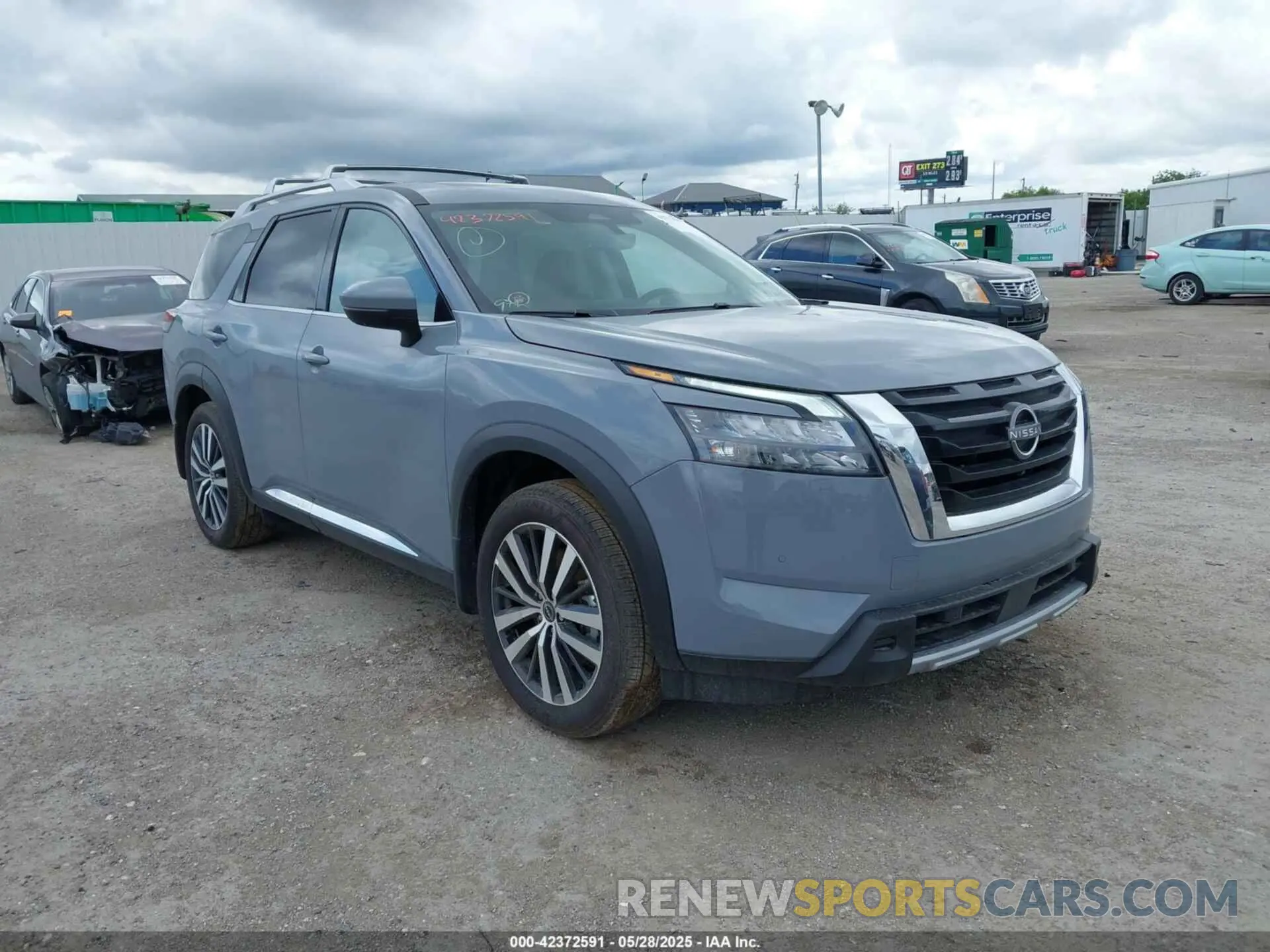 1 Photograph of a damaged car 5N1DR3DK3SC224638 NISSAN PATHFINDER 2025