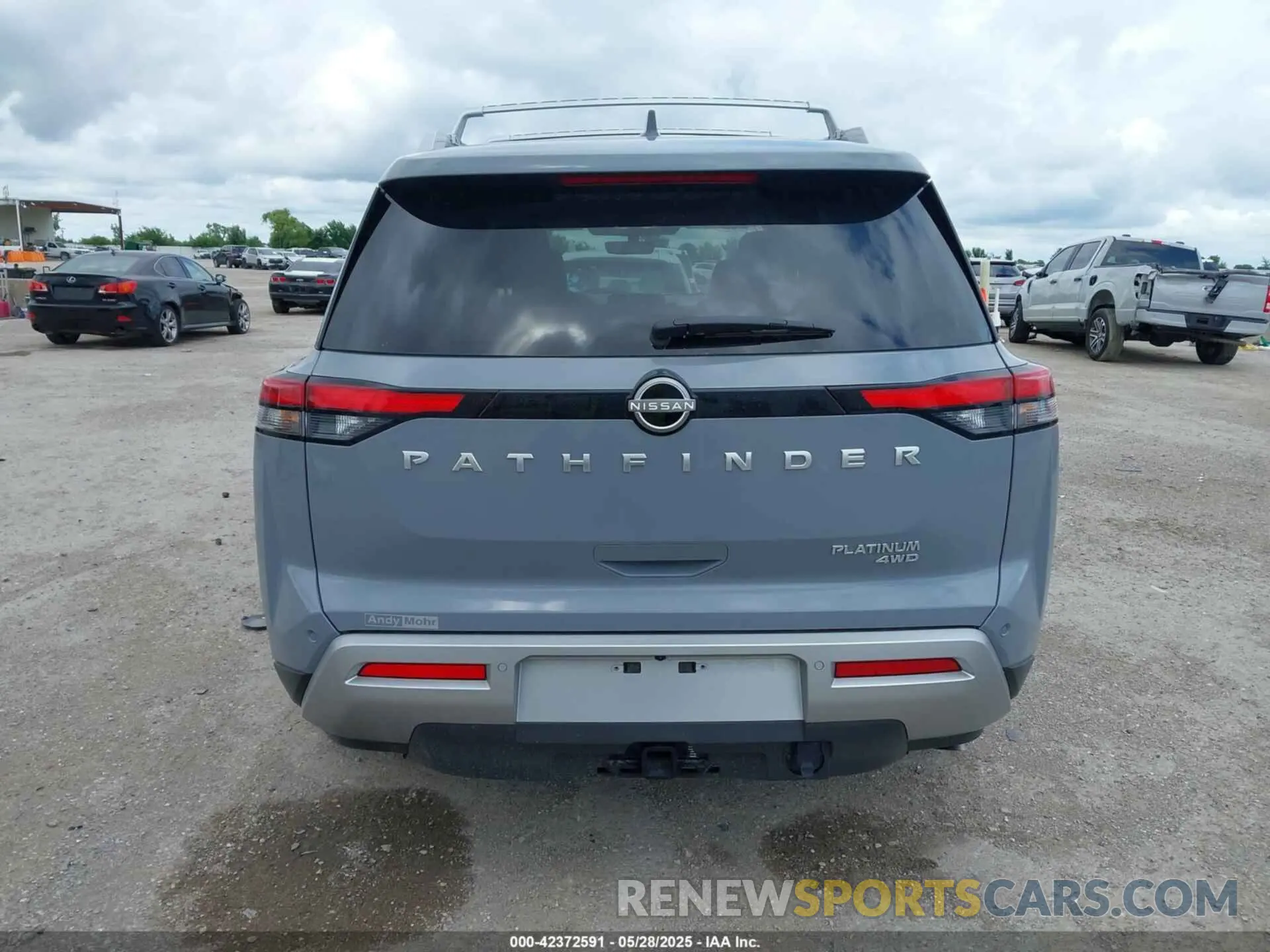 16 Photograph of a damaged car 5N1DR3DK3SC224638 NISSAN PATHFINDER 2025