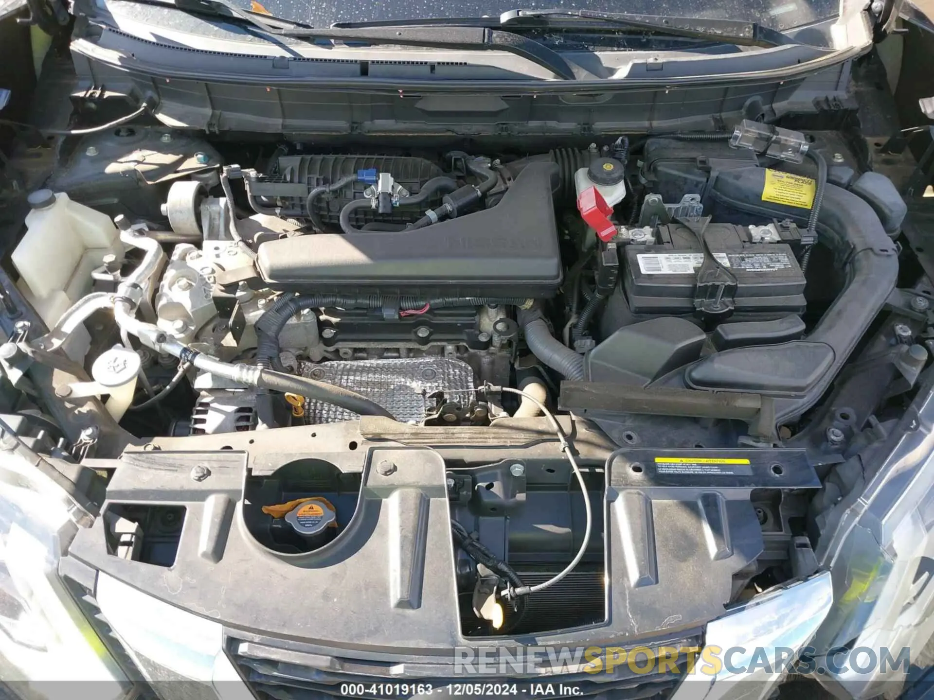 10 Photograph of a damaged car 5N1AT2MT0KC799416 NISSAN ROGUE 2019