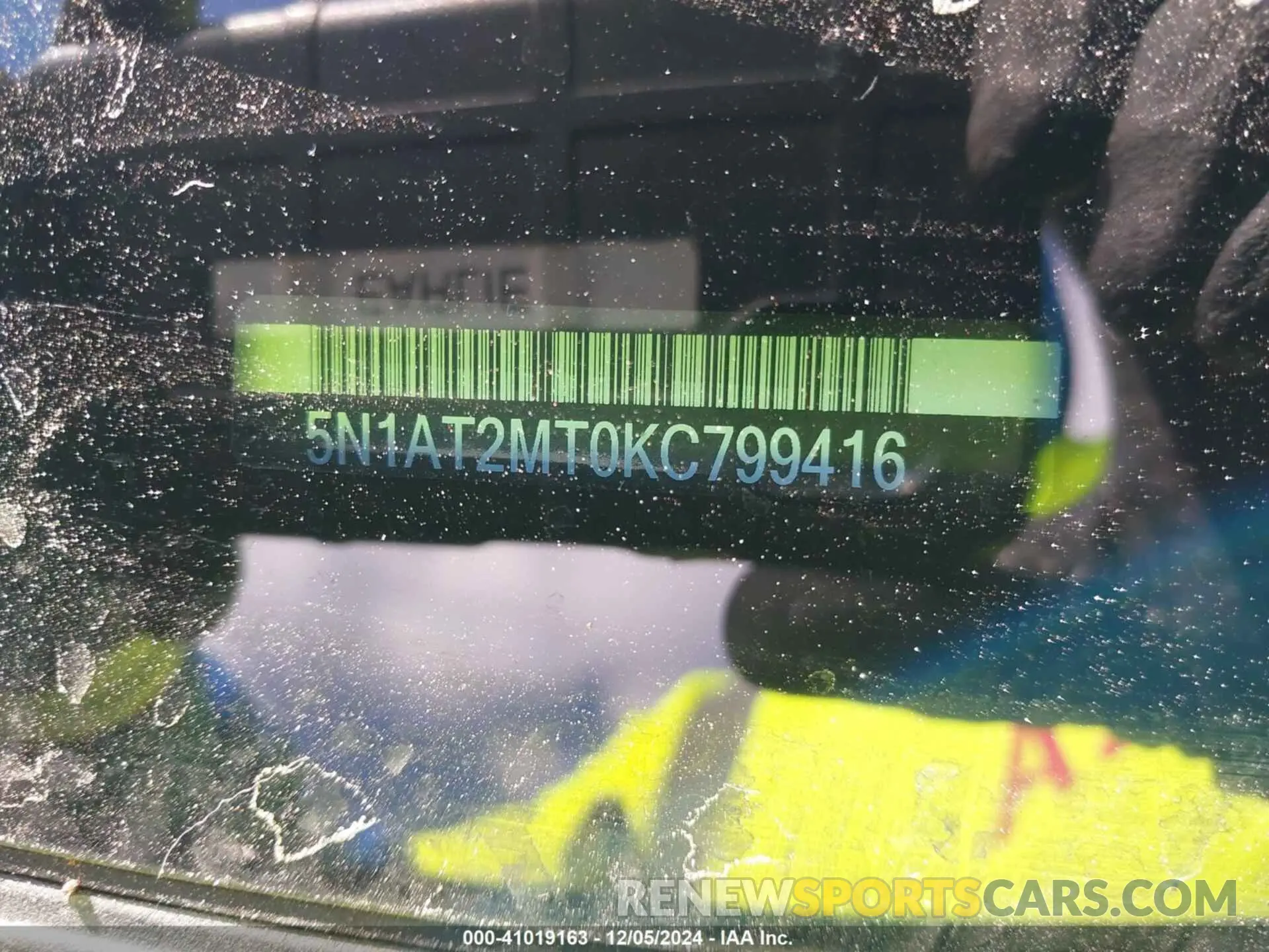 9 Photograph of a damaged car 5N1AT2MT0KC799416 NISSAN ROGUE 2019