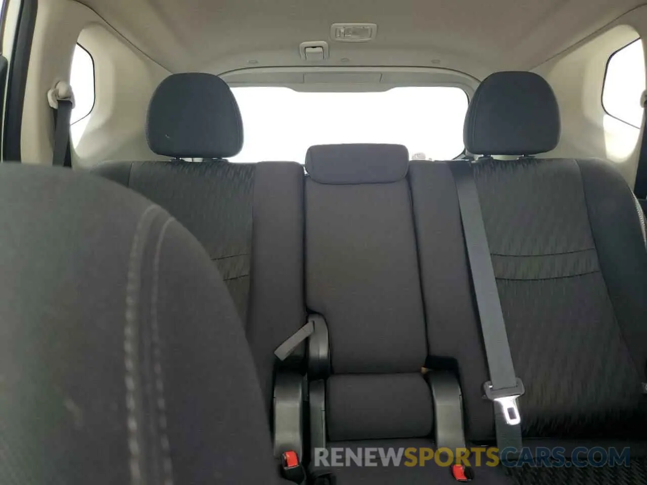 10 Photograph of a damaged car 5N1AT2MT1KC727303 NISSAN ROGUE 2019