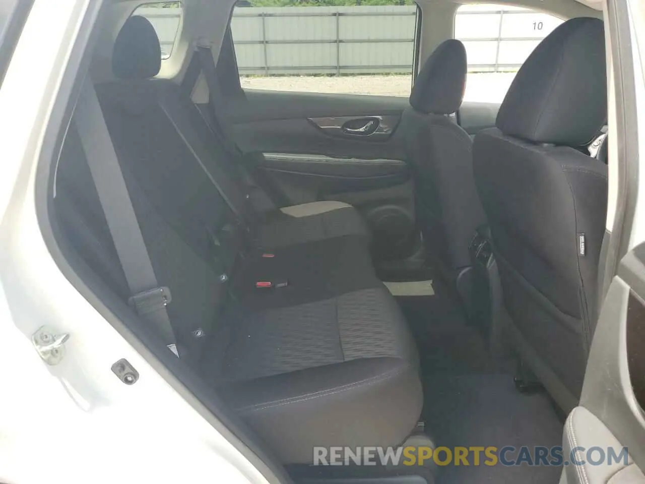 11 Photograph of a damaged car 5N1AT2MT1KC727303 NISSAN ROGUE 2019