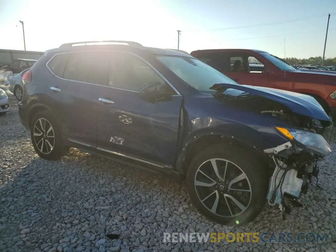 4 Photograph of a damaged car 5N1AT2MT1KC742528 NISSAN ROGUE 2019