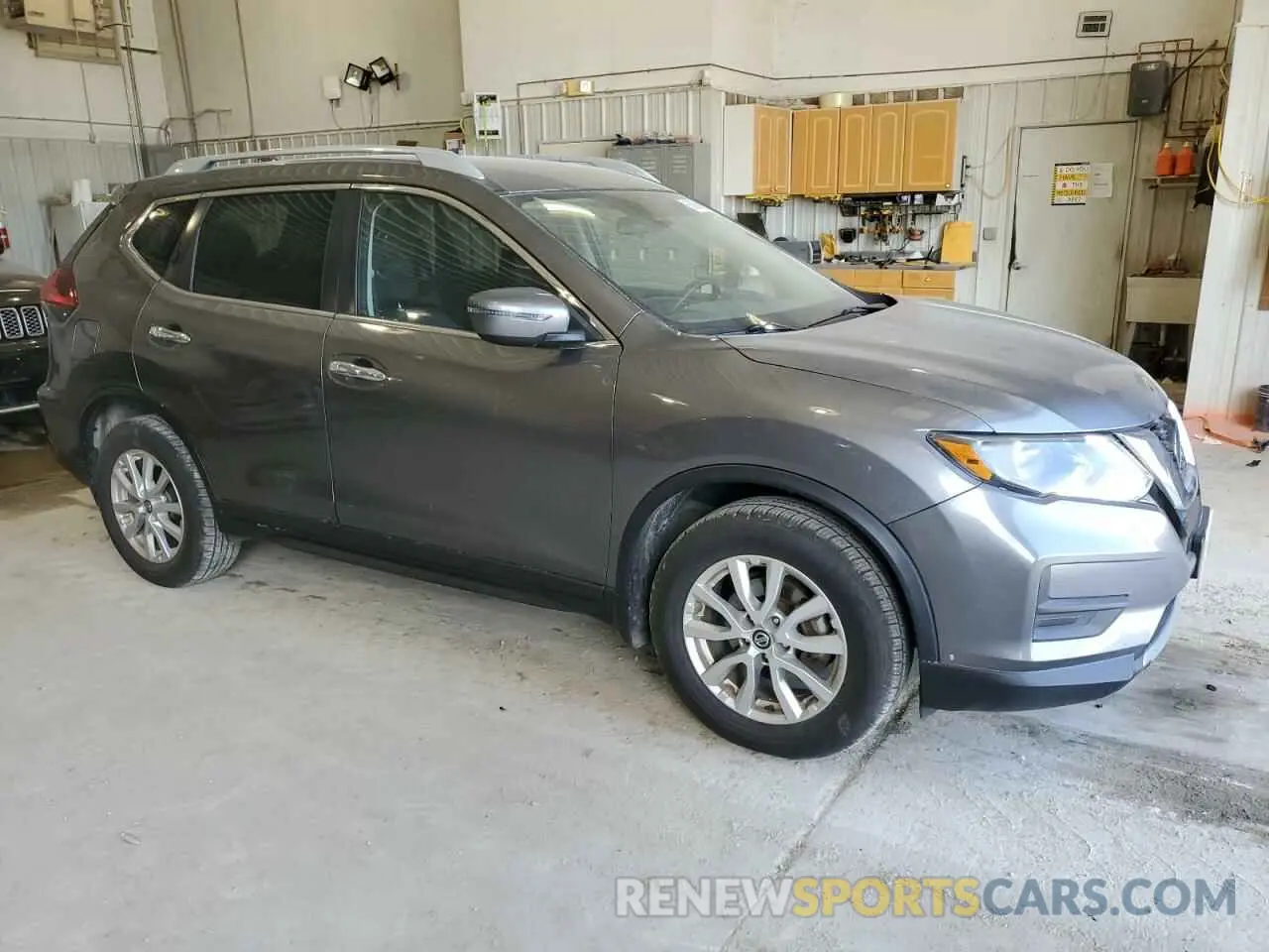 4 Photograph of a damaged car 5N1AT2MT1KC759801 NISSAN ROGUE 2019