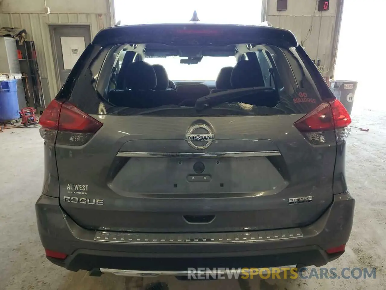 6 Photograph of a damaged car 5N1AT2MT1KC759801 NISSAN ROGUE 2019