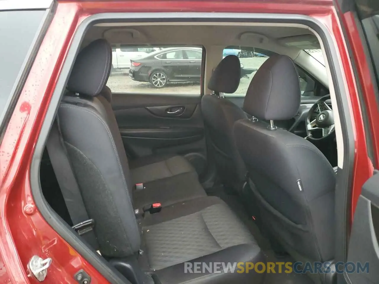 11 Photograph of a damaged car 5N1AT2MT1KC768322 NISSAN ROGUE 2019