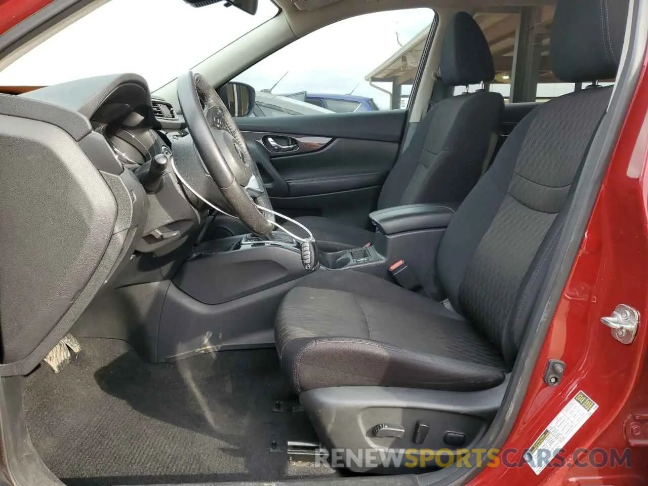7 Photograph of a damaged car 5N1AT2MT1KC806437 NISSAN ROGUE 2019