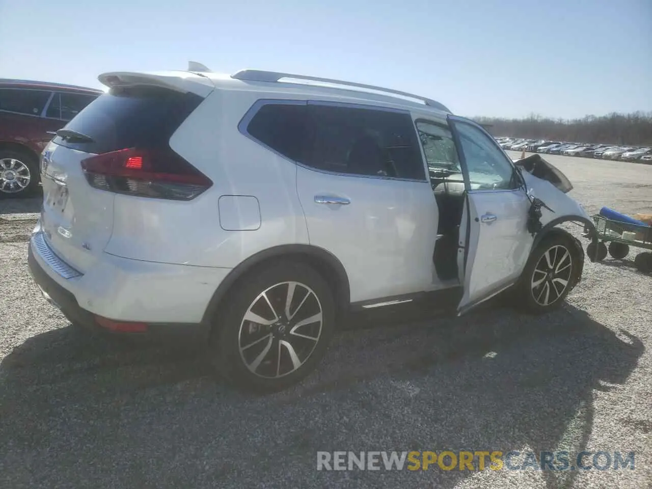 3 Photograph of a damaged car 5N1AT2MT2KC823845 NISSAN ROGUE 2019