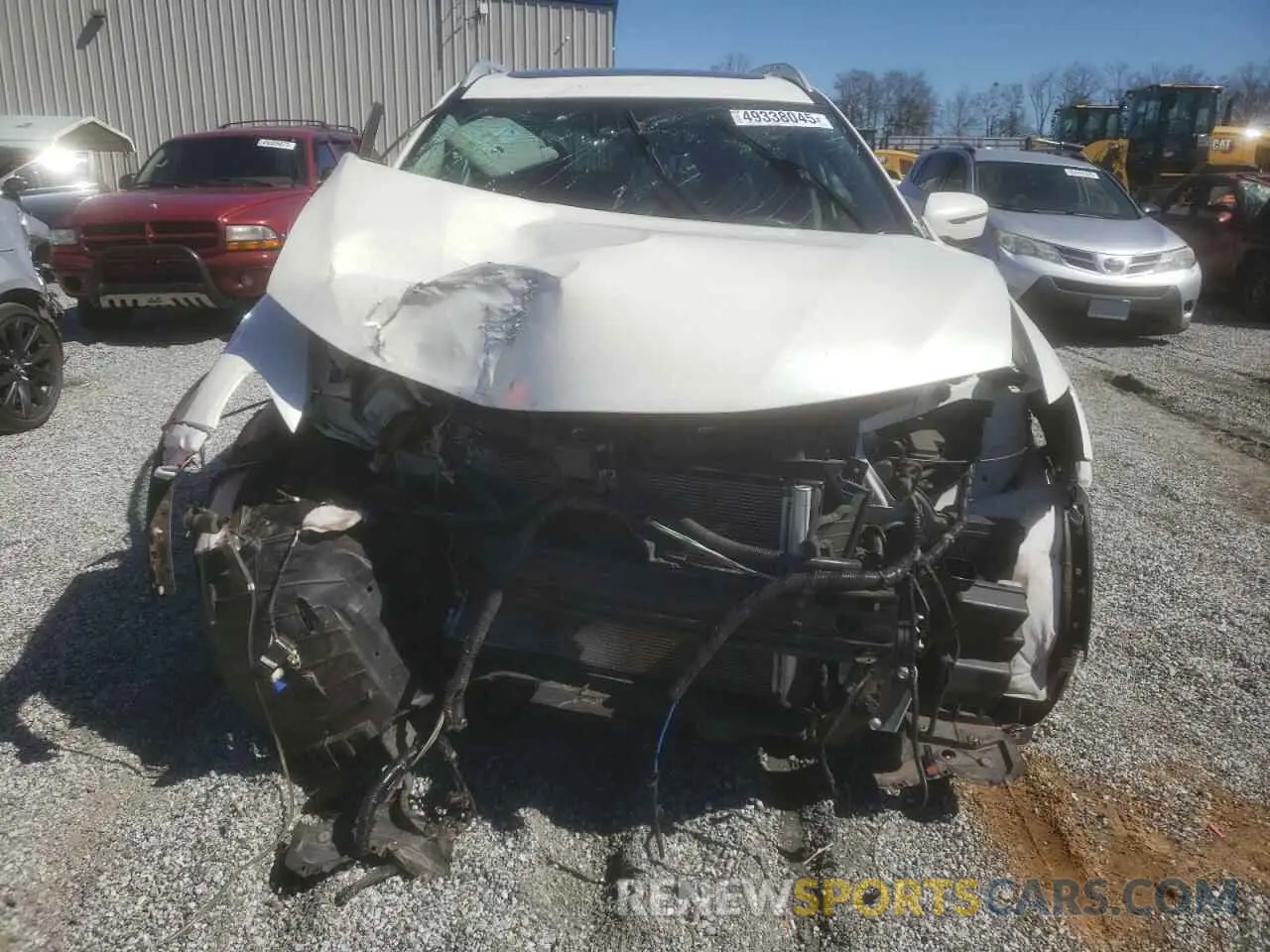 5 Photograph of a damaged car 5N1AT2MT2KC823845 NISSAN ROGUE 2019