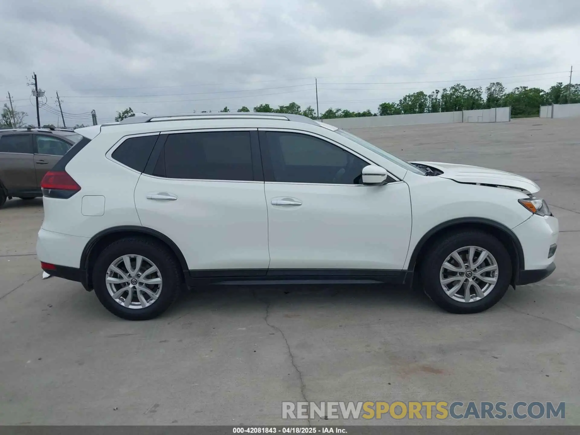 13 Фотография поврежденного автомобиля 5N1AT2MT2KC827488 NISSAN ROGUE 2019