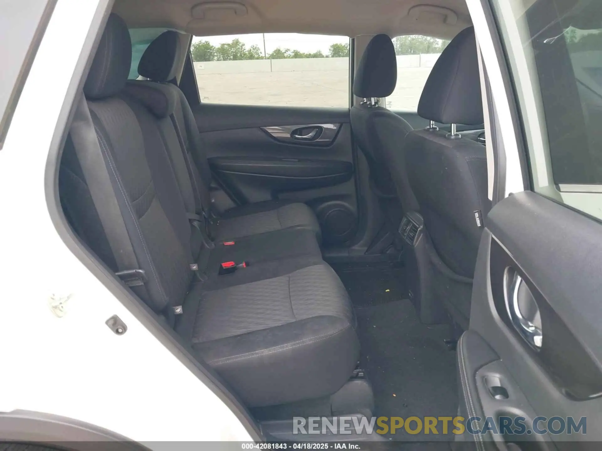 8 Фотография поврежденного автомобиля 5N1AT2MT2KC827488 NISSAN ROGUE 2019