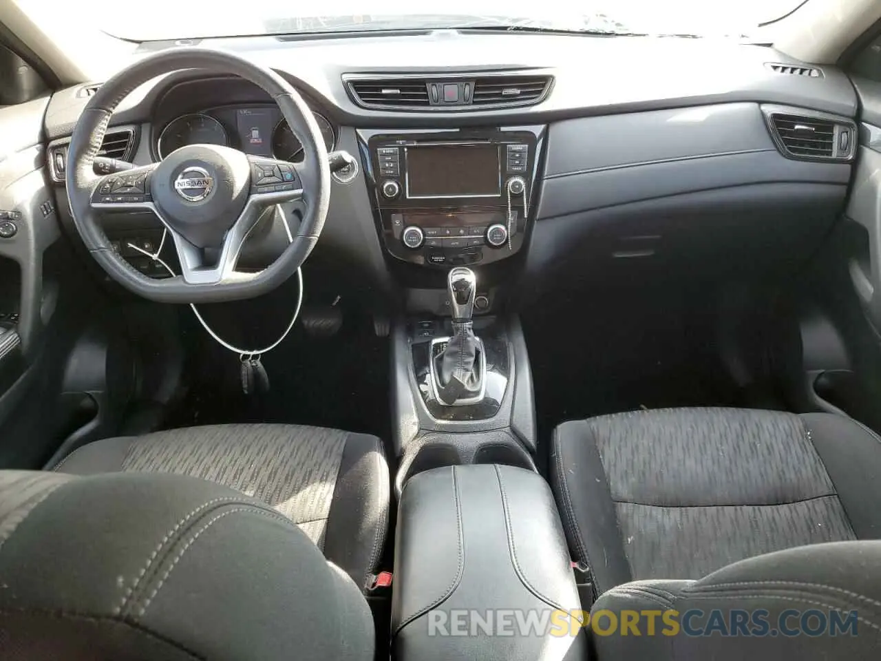 8 Photograph of a damaged car 5N1AT2MT2KC837955 NISSAN ROGUE 2019