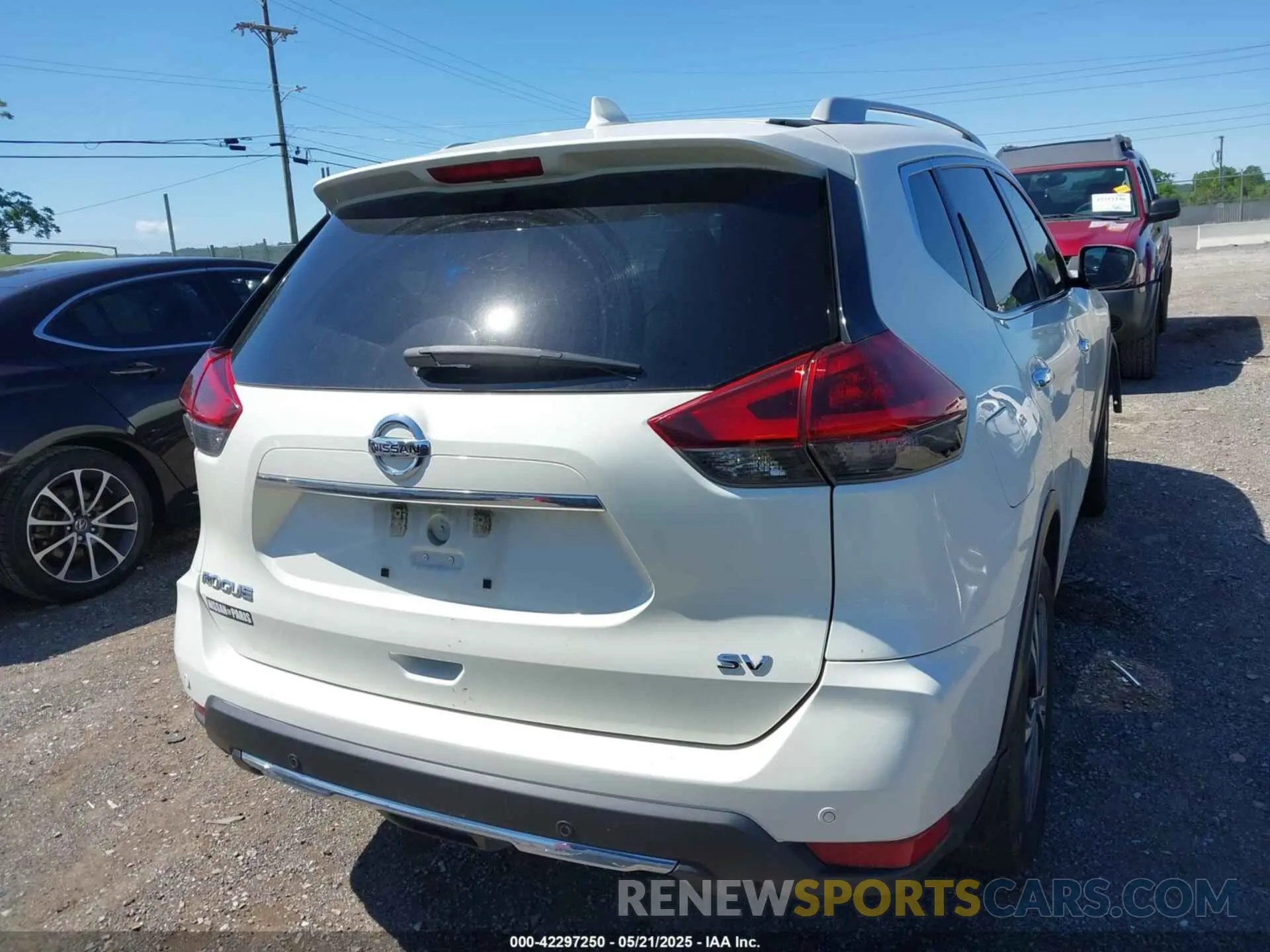 17 Фотография поврежденного автомобиля 5N1AT2MT3KC777412 NISSAN ROGUE 2019