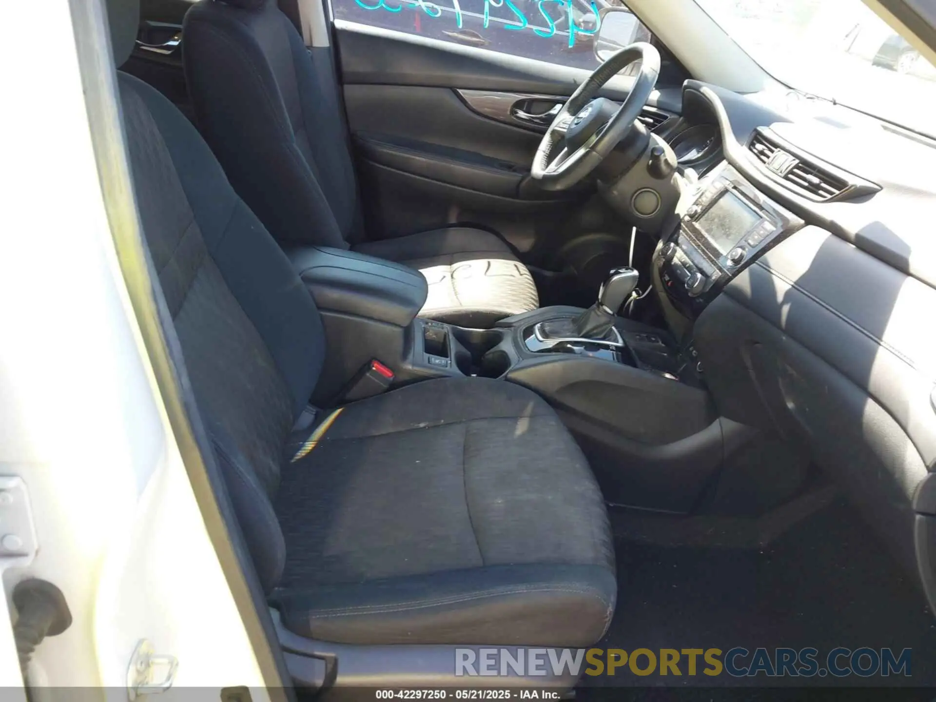 5 Фотография поврежденного автомобиля 5N1AT2MT3KC777412 NISSAN ROGUE 2019