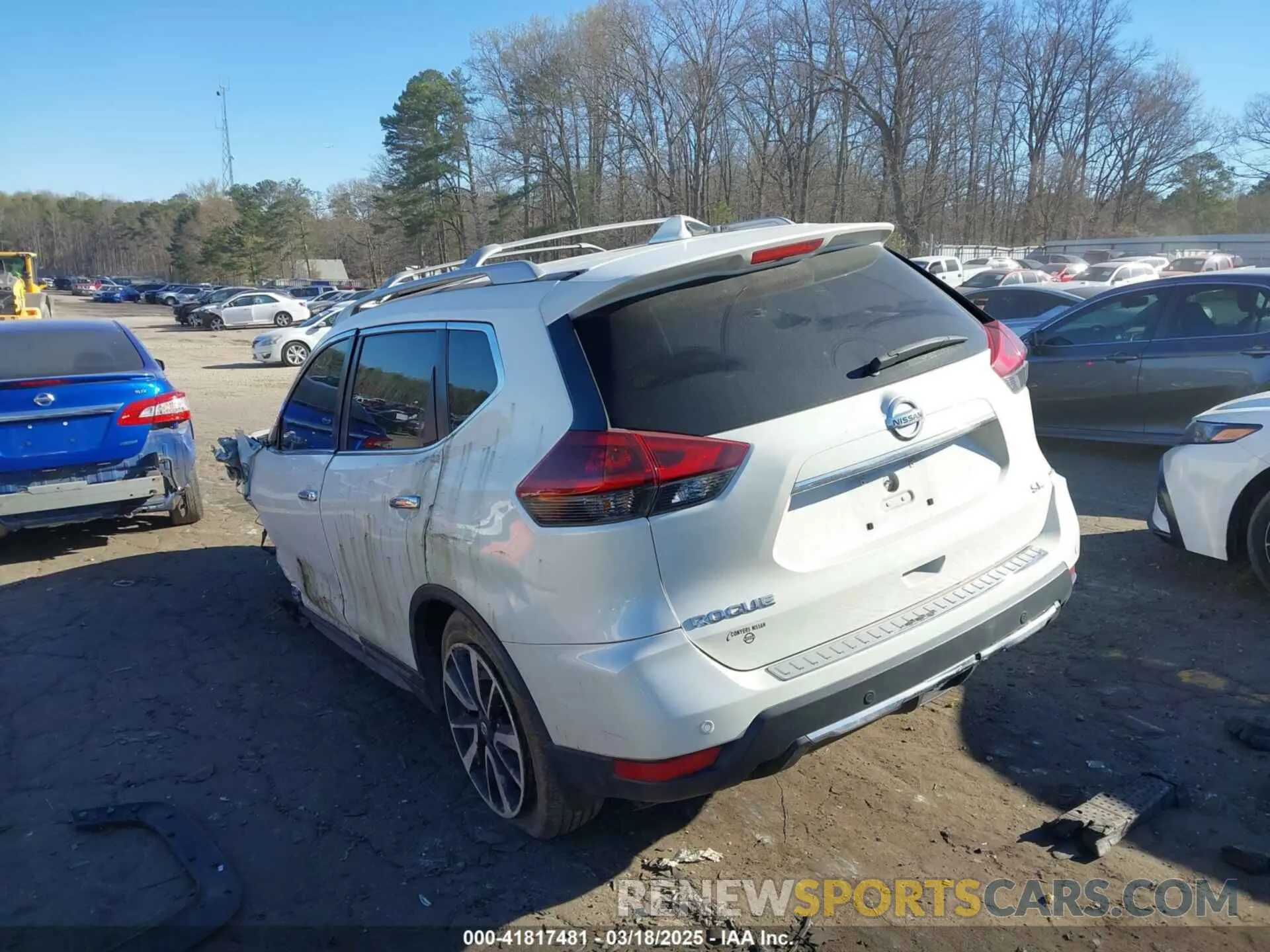 3 Фотография поврежденного автомобиля 5N1AT2MT3KC782836 NISSAN ROGUE 2019
