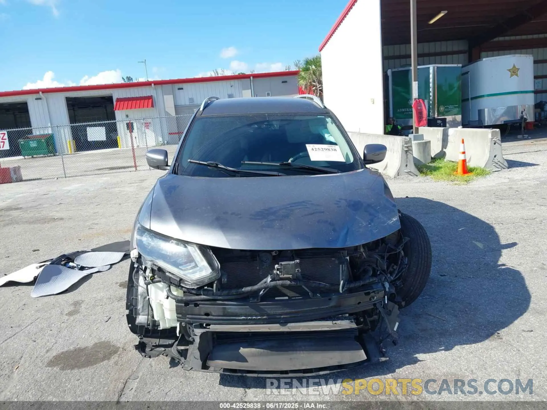 6 Photograph of a damaged car 5N1AT2MT5KC716949 NISSAN ROGUE 2019