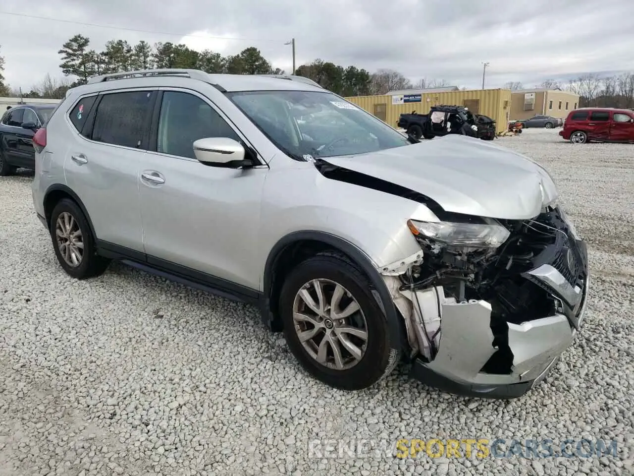 4 Photograph of a damaged car 5N1AT2MT5KC770686 NISSAN ROGUE 2019