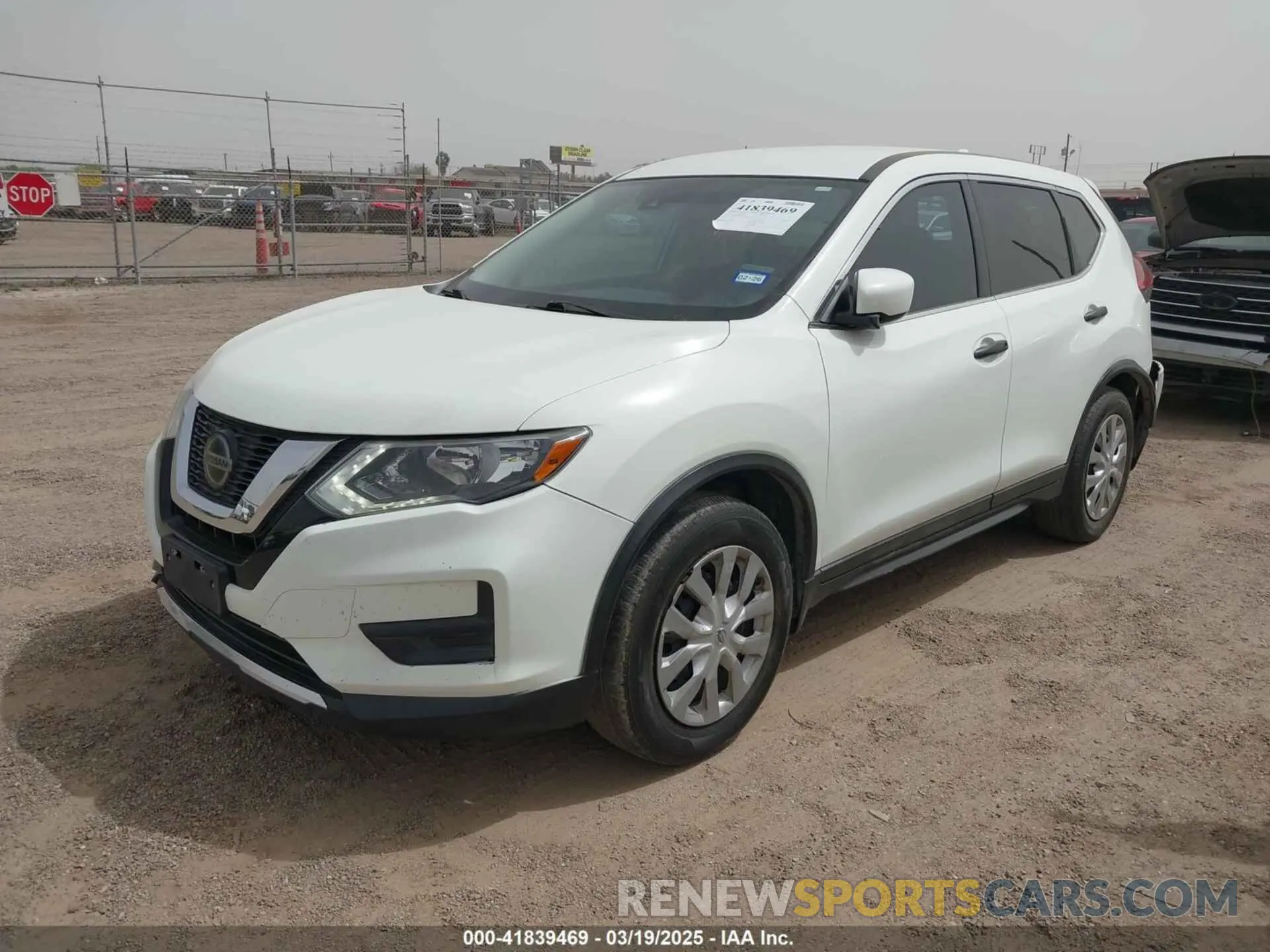 2 Photograph of a damaged car 5N1AT2MT6KC717186 NISSAN ROGUE 2019
