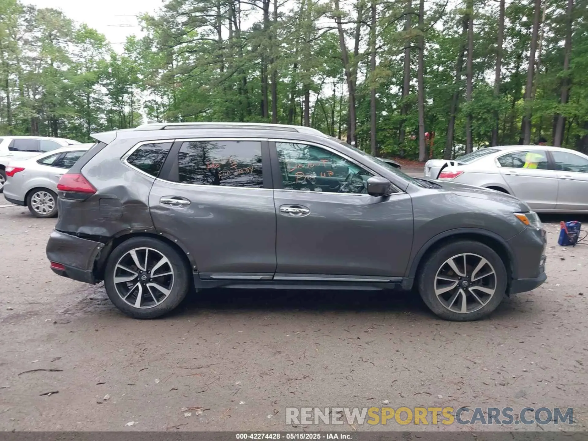 13 Фотография поврежденного автомобиля 5N1AT2MT6KC759034 NISSAN ROGUE 2019